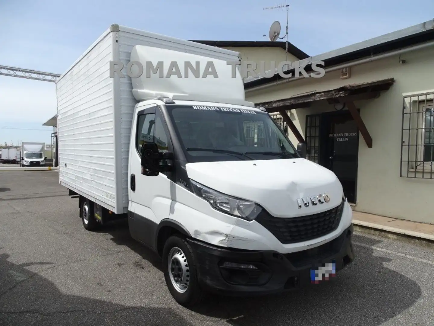 Iveco Daily 35 S12 FURGONATURA 8 EUROPALLET PRONTA CONSEGNA Bianco - 1