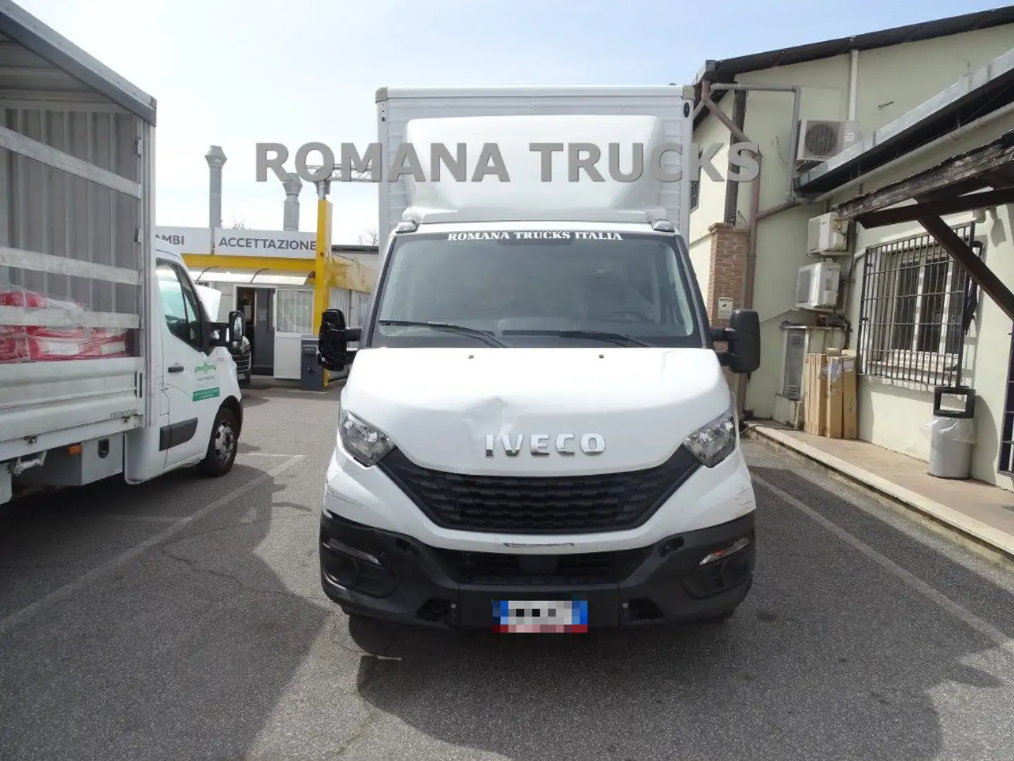 Iveco Daily 35 S12 FURGONATURA 8 EUROPALLET PRONTA CONSEGNA Bianco - 2