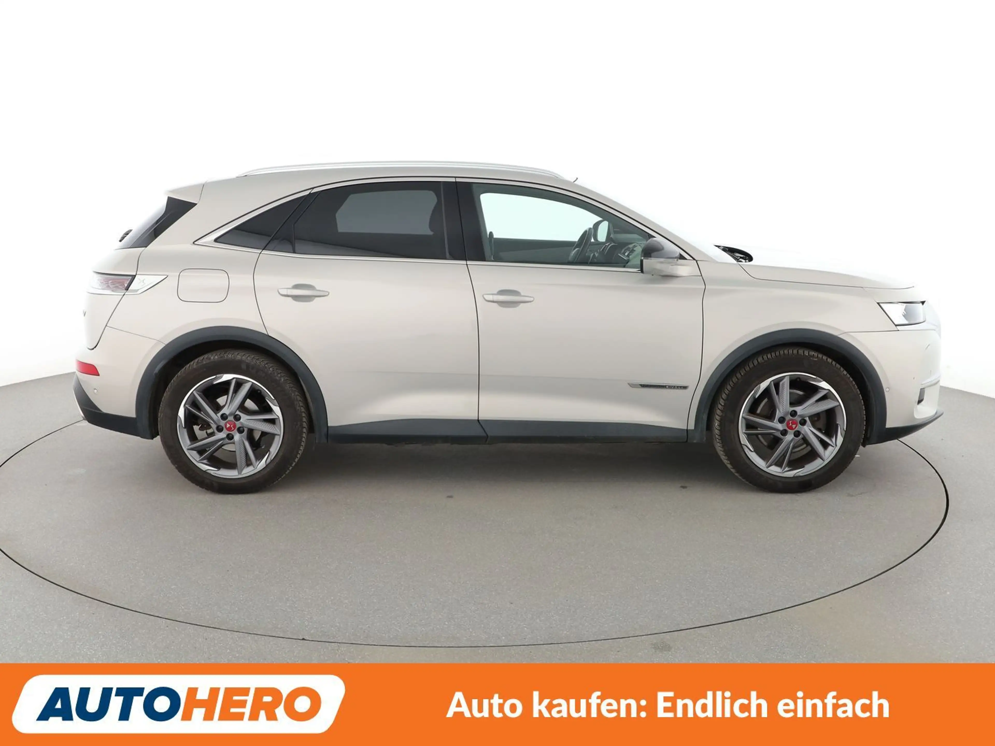 DS Automobiles DS 7 Crossback 1.6 E-Tense Hybrid Grand Chic 4x4 Aut.*NAV*TEMP* — photo 7