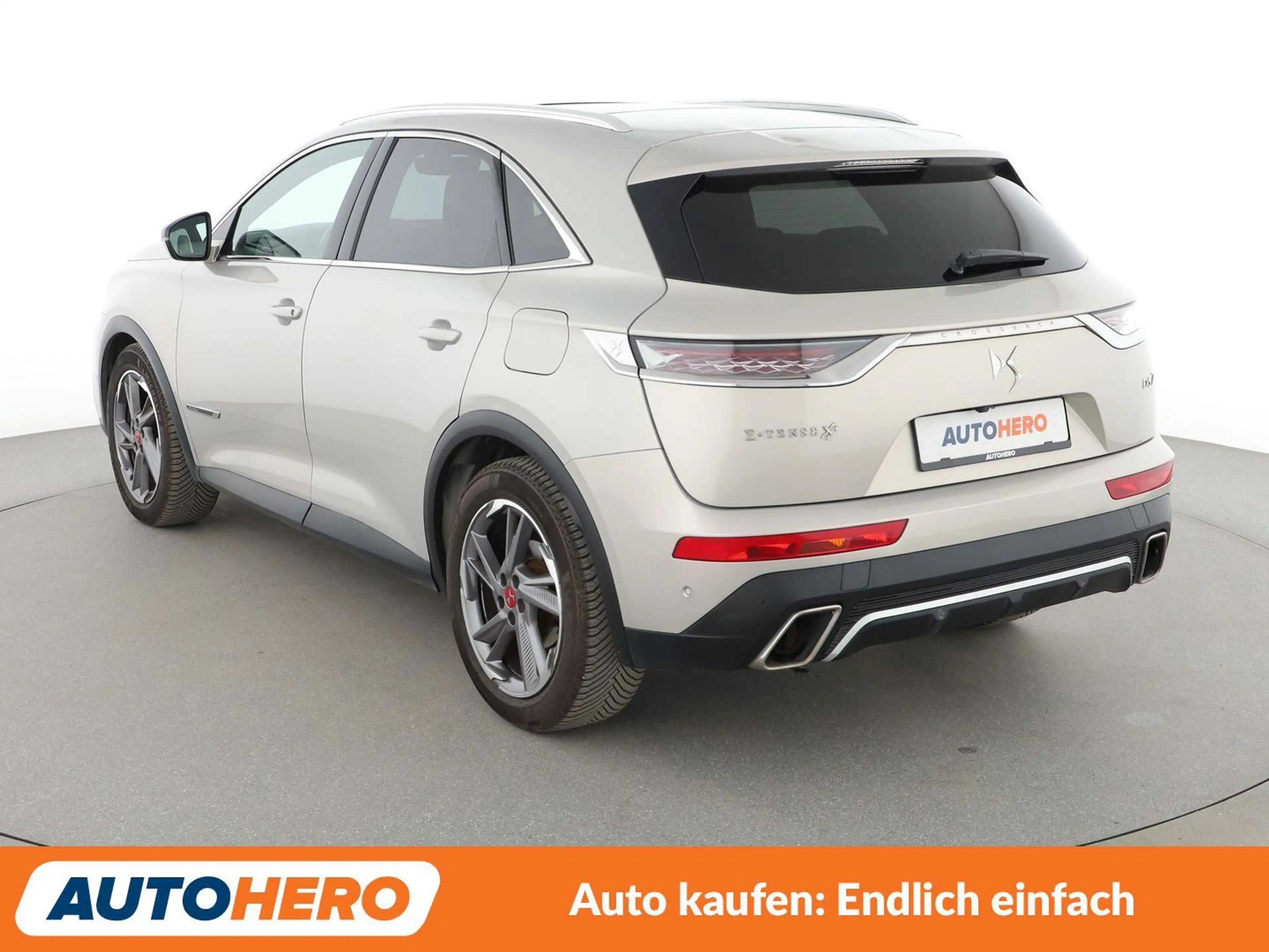 DS Automobiles DS 7 Crossback 1.6 E-Tense Hybrid Grand Chic 4x4 Aut.*NAV*TEMP* — photo 4