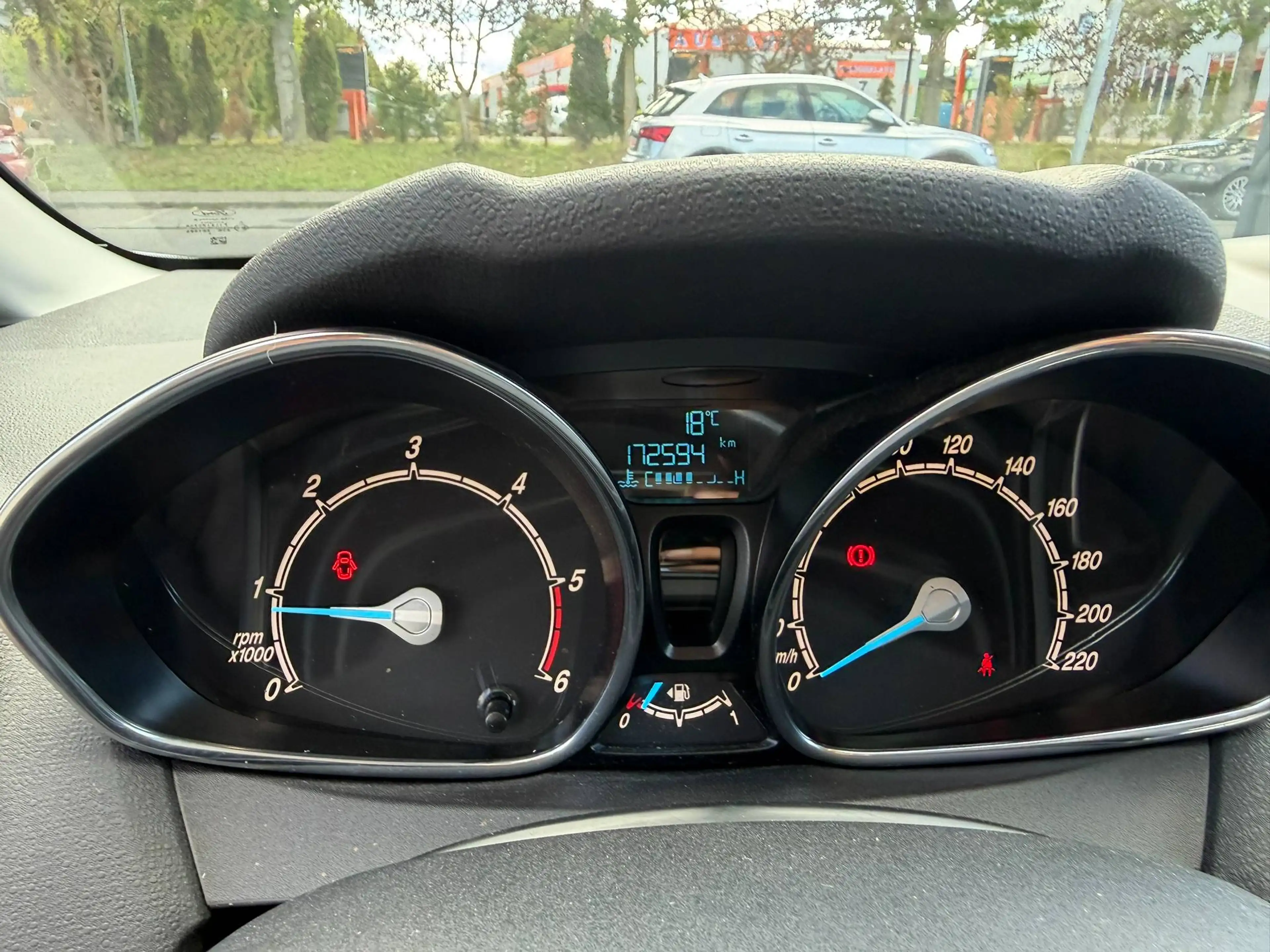Ford Fiesta Sync Edition — photo 13