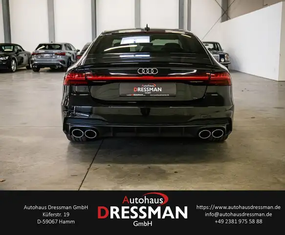 Audi S7 view 6