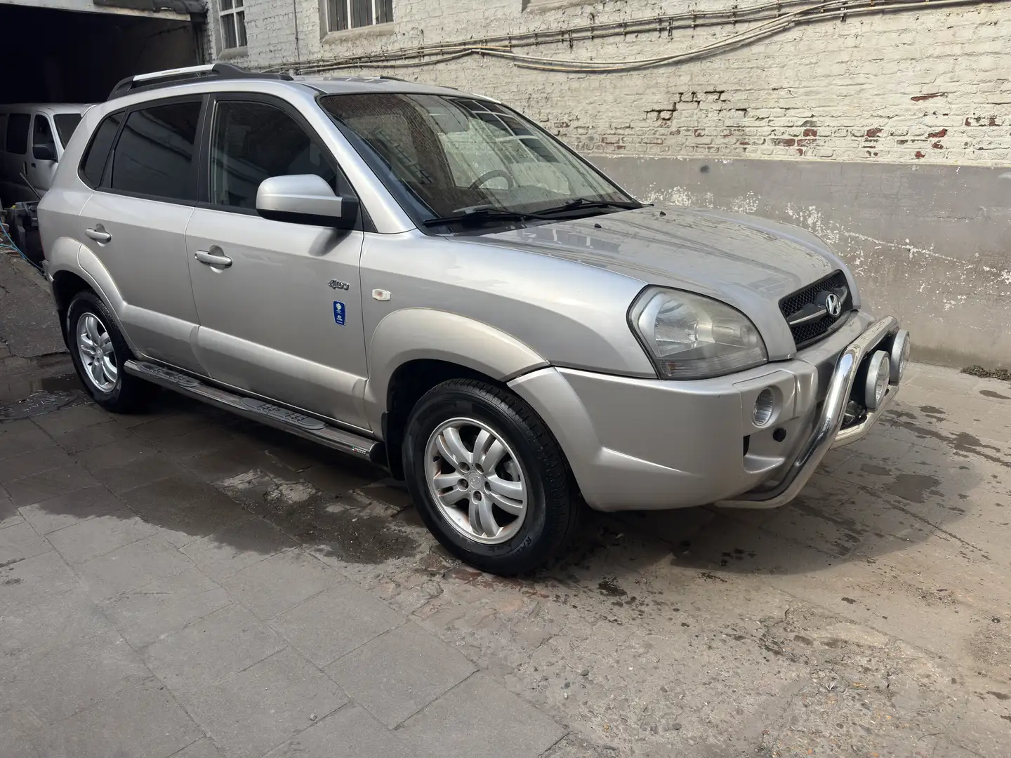Hyundai TUCSON 2.7 V6 4WD Champion - 2