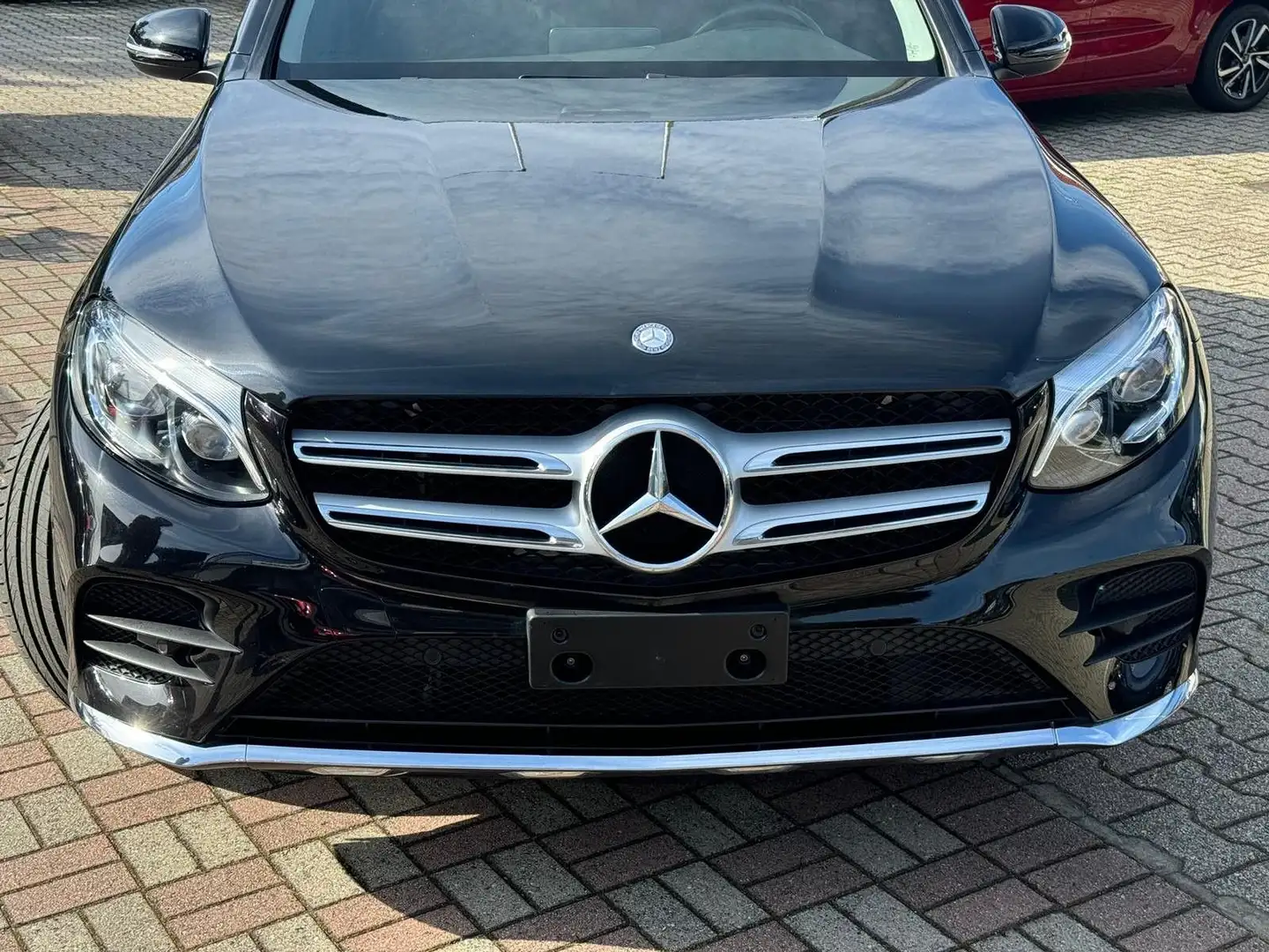 Mercedes-Benz GLC 250 SUV 250 D Sport 4Matic 9G-Tronic Black - 2