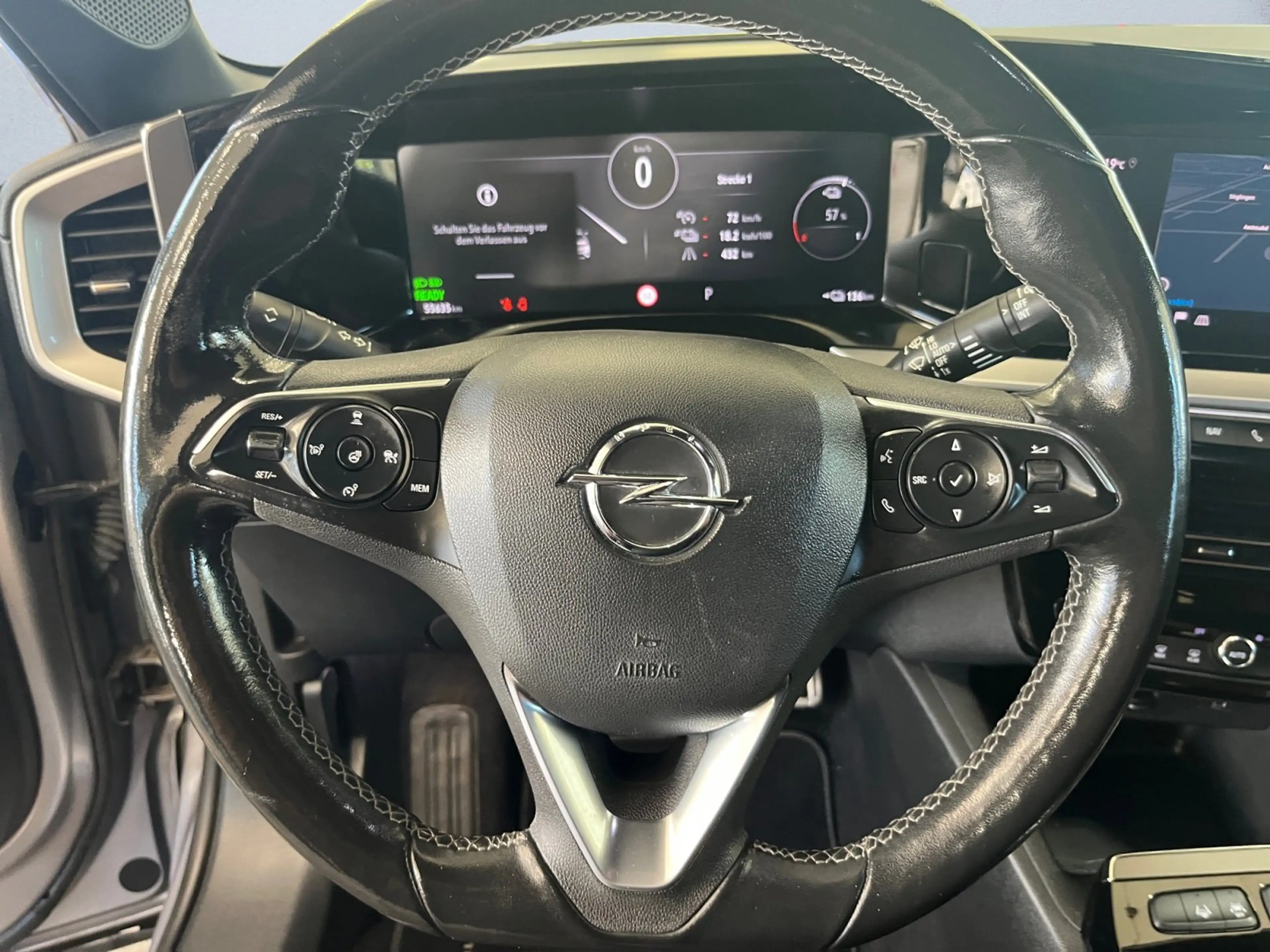 Opel Mokka-E Mokka e Ultimate ACC LED Navi SHZ Standh. Kam. — photo 9