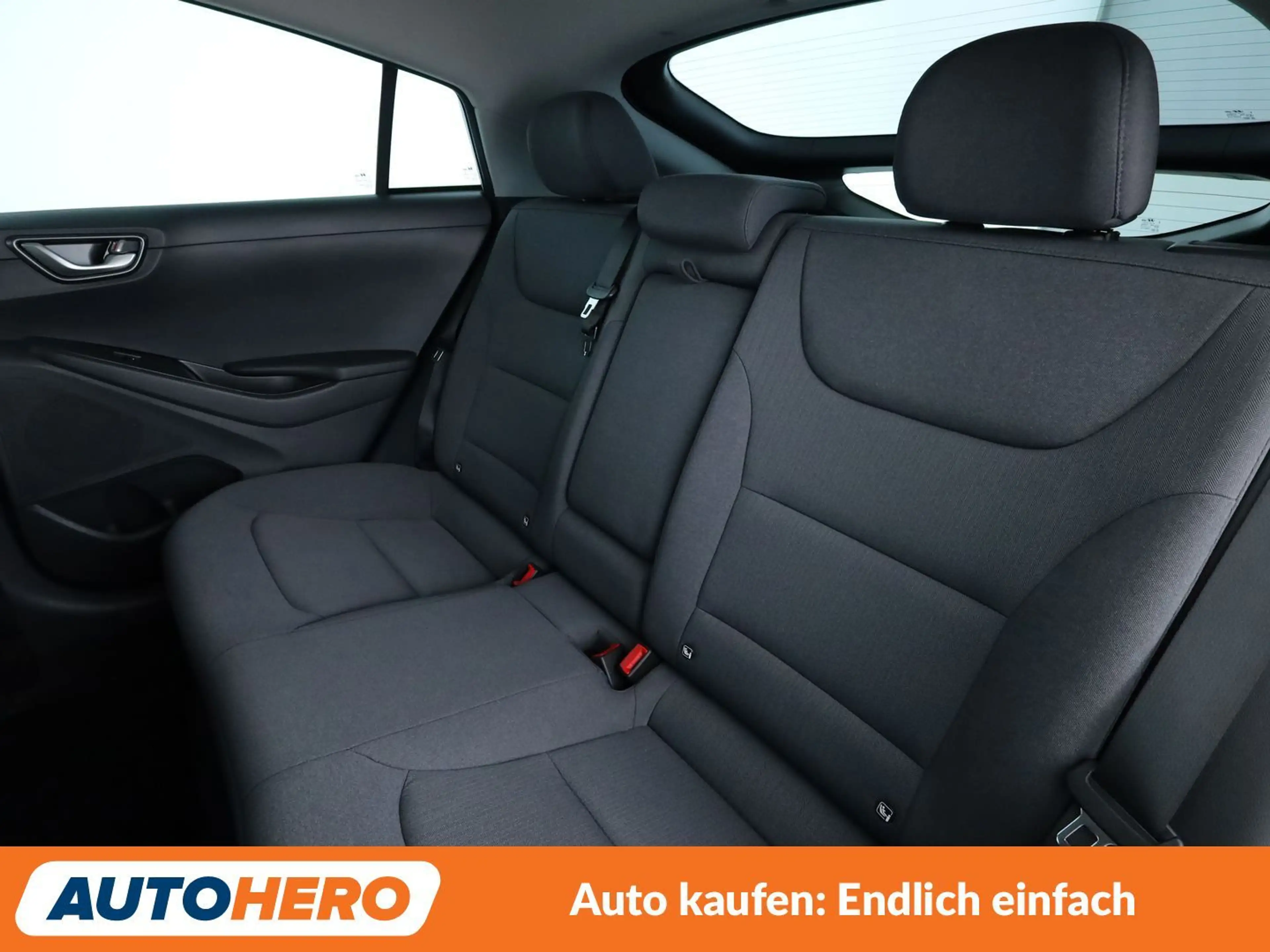Hyundai IONIQ 1.6 Hybrid *TEMPO*PDC*CAM* — photo 14