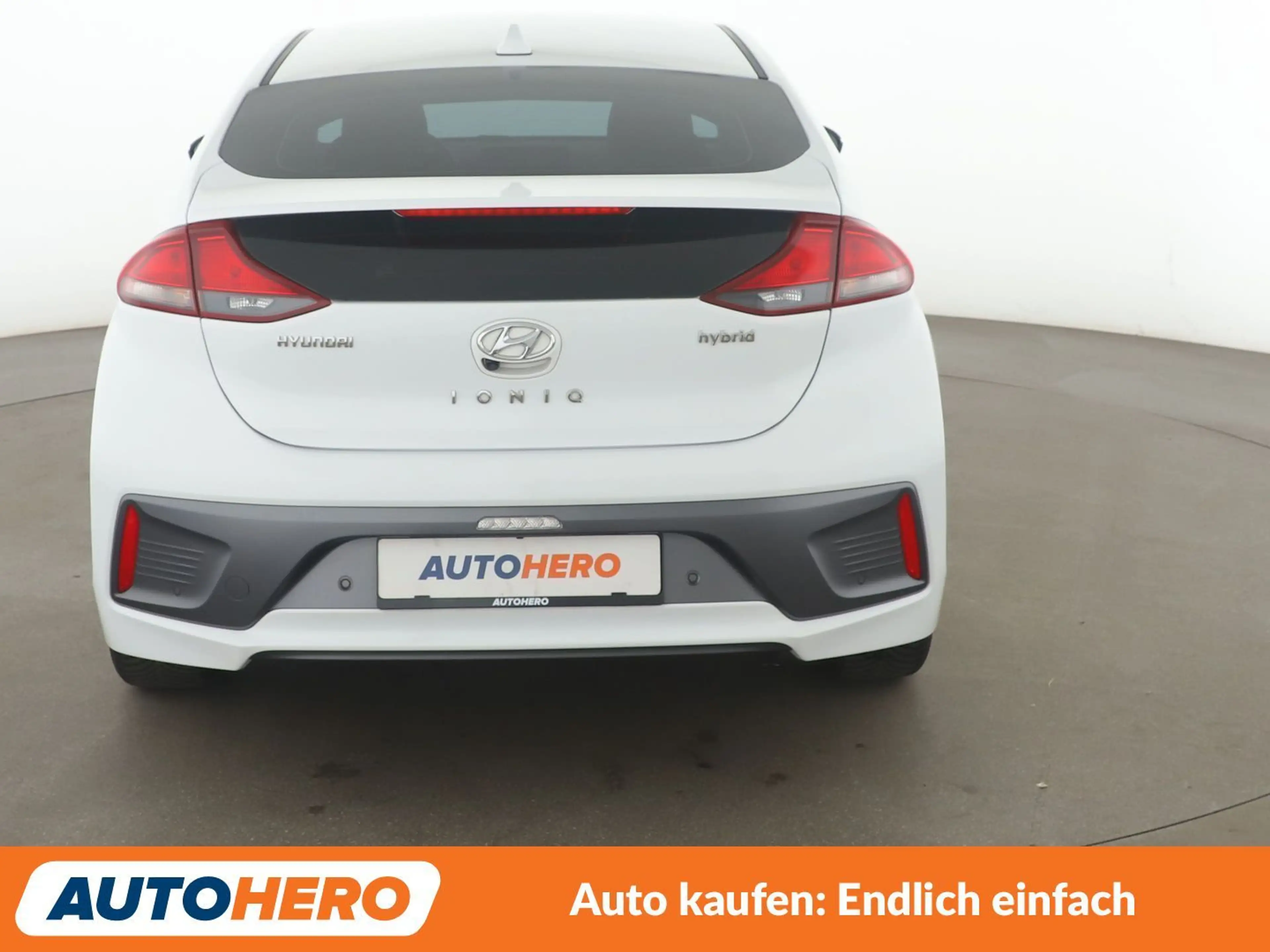 Hyundai IONIQ 1.6 Hybrid *TEMPO*PDC*CAM* — photo 5