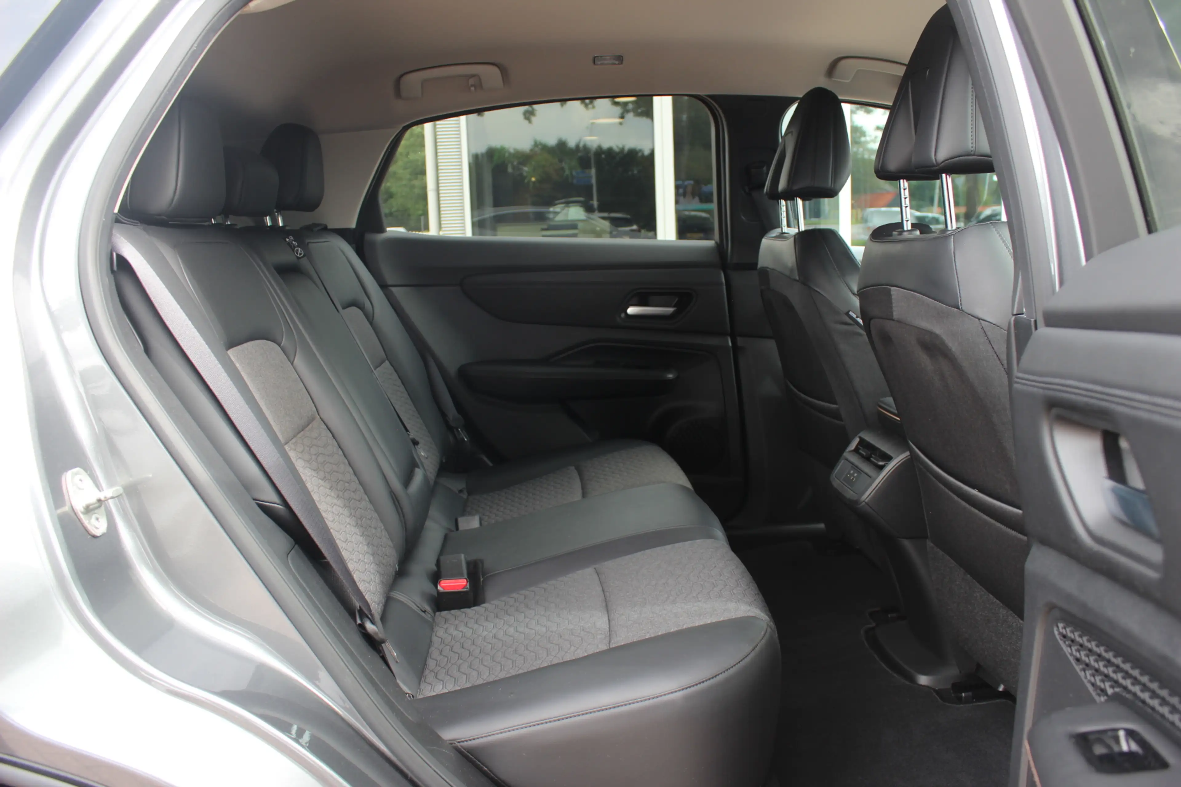 Nissan Ariya Advance 66 kWh / Trekhaak / 360Camera / Keyless / — photo 13