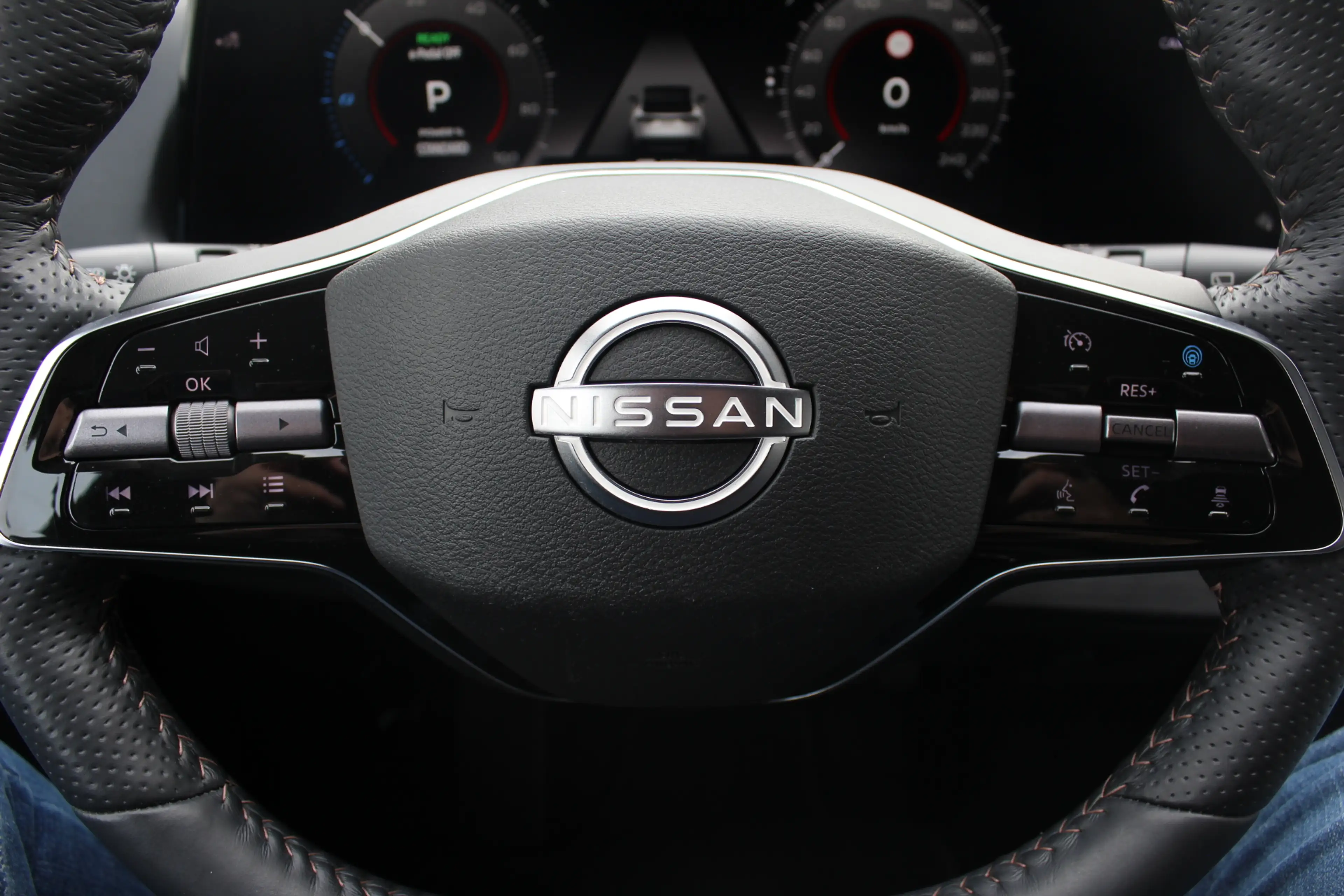 Nissan Ariya Advance 66 kWh / Trekhaak / 360Camera / Keyless / — photo 34