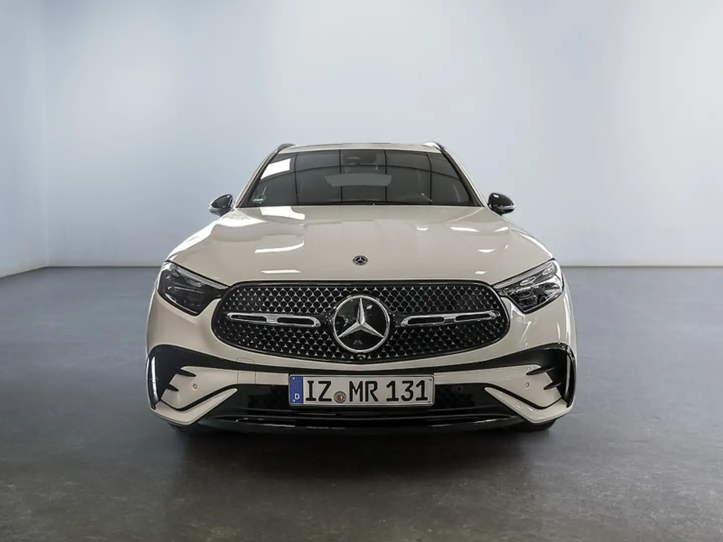 Mercedes-Benz GLC 220 d 4M AMG NIGHT SPUR AHK 360 PDC MEMO Weiß - 2
