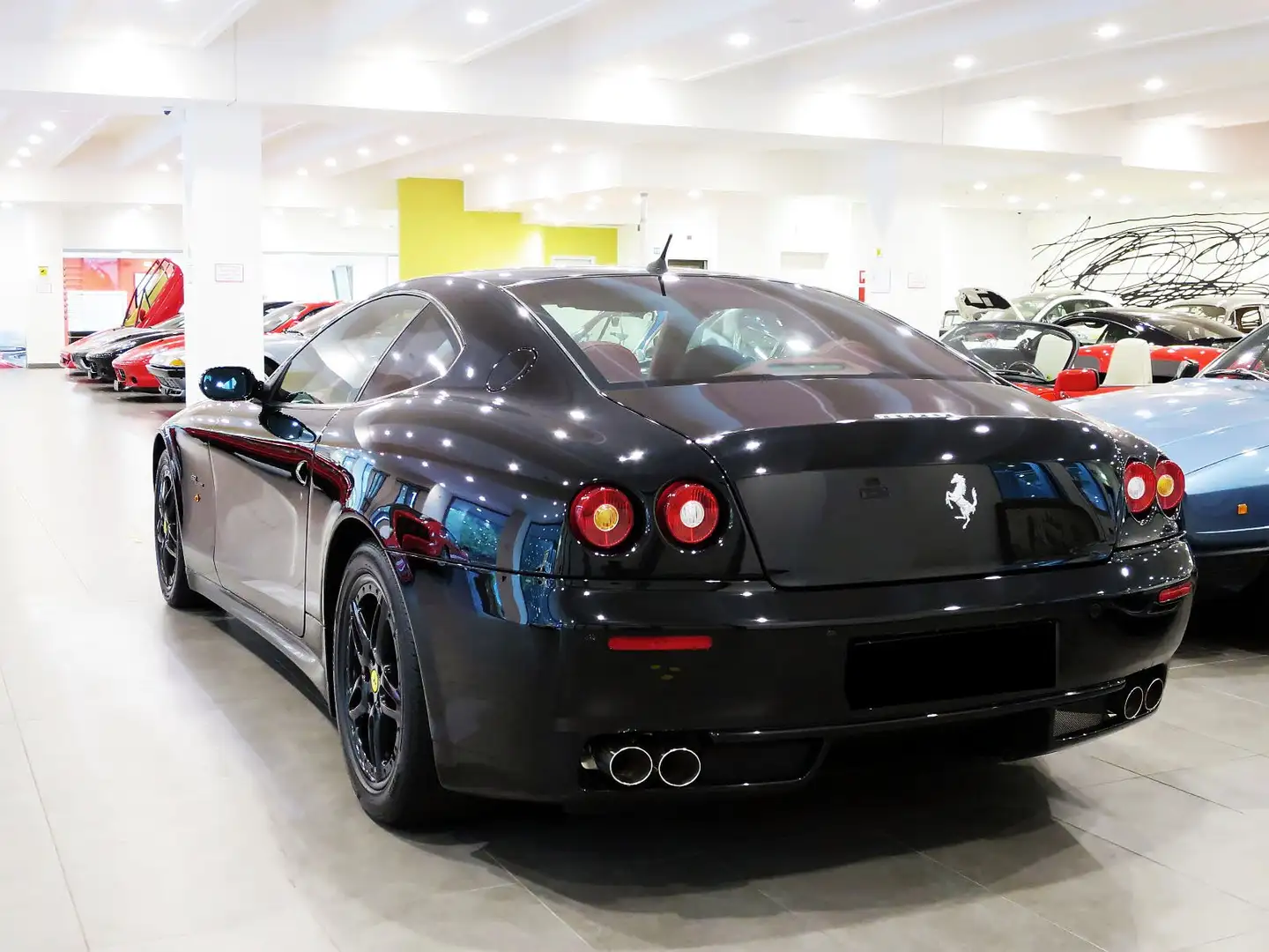 Ferrari 612 Zwart - 2