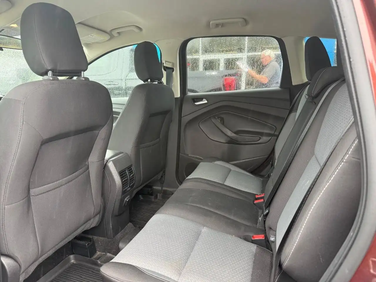 Ford Escape снимка Ford Escape