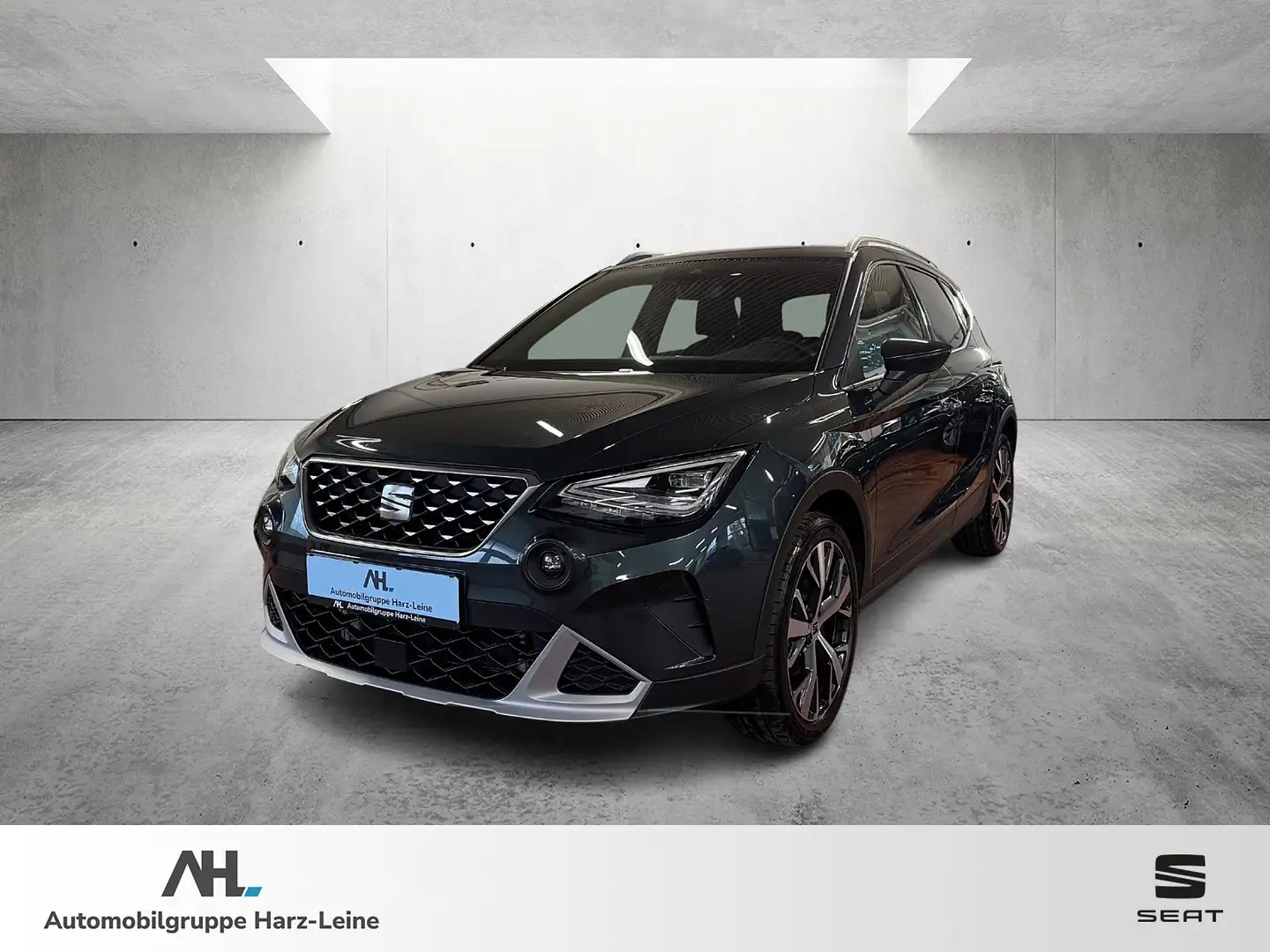 SEAT Arona 1.0 TSI Xperience DSG LED Navi ACC PDC SHZ Grau - 1