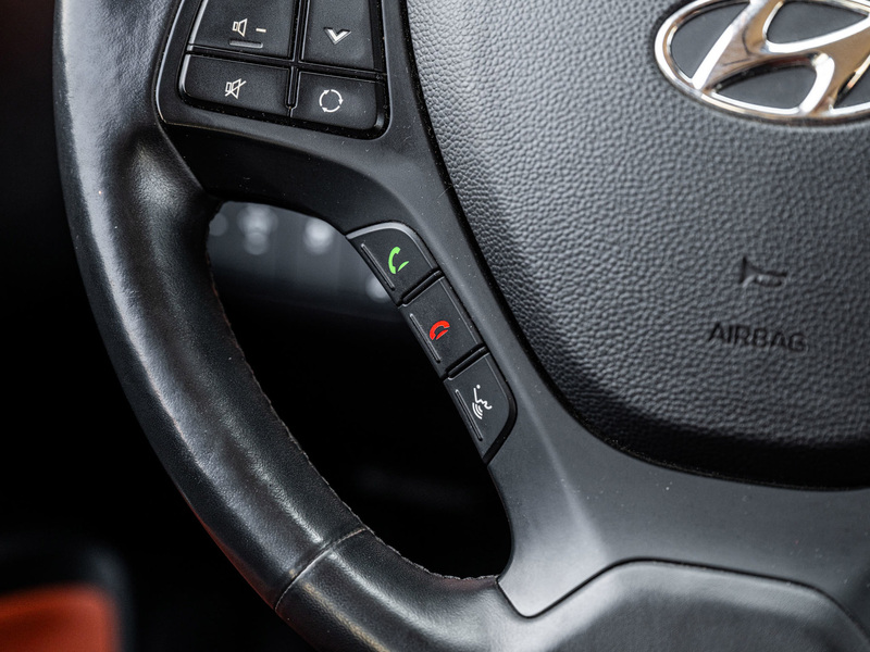 Hyundai i10 1.0i i-Motion World Cup Edition | Full Option — photo 13