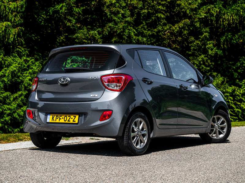 Hyundai i10 1.0i i-Motion World Cup Edition | Full Option — photo 2