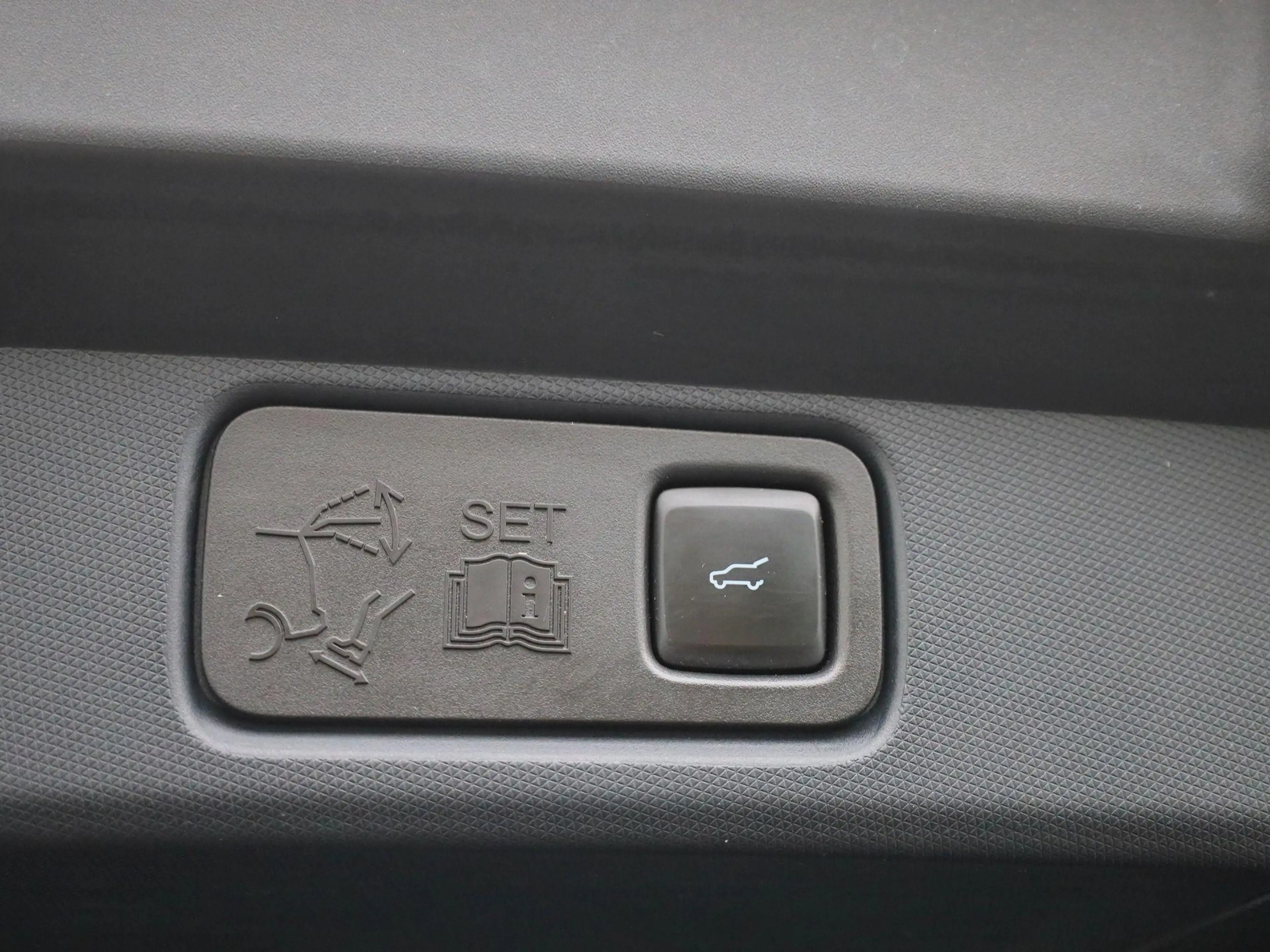 Ford Mustang Mach-E Extended Premium RWD 98 kWh Panorama dak | Elektri — photo 15