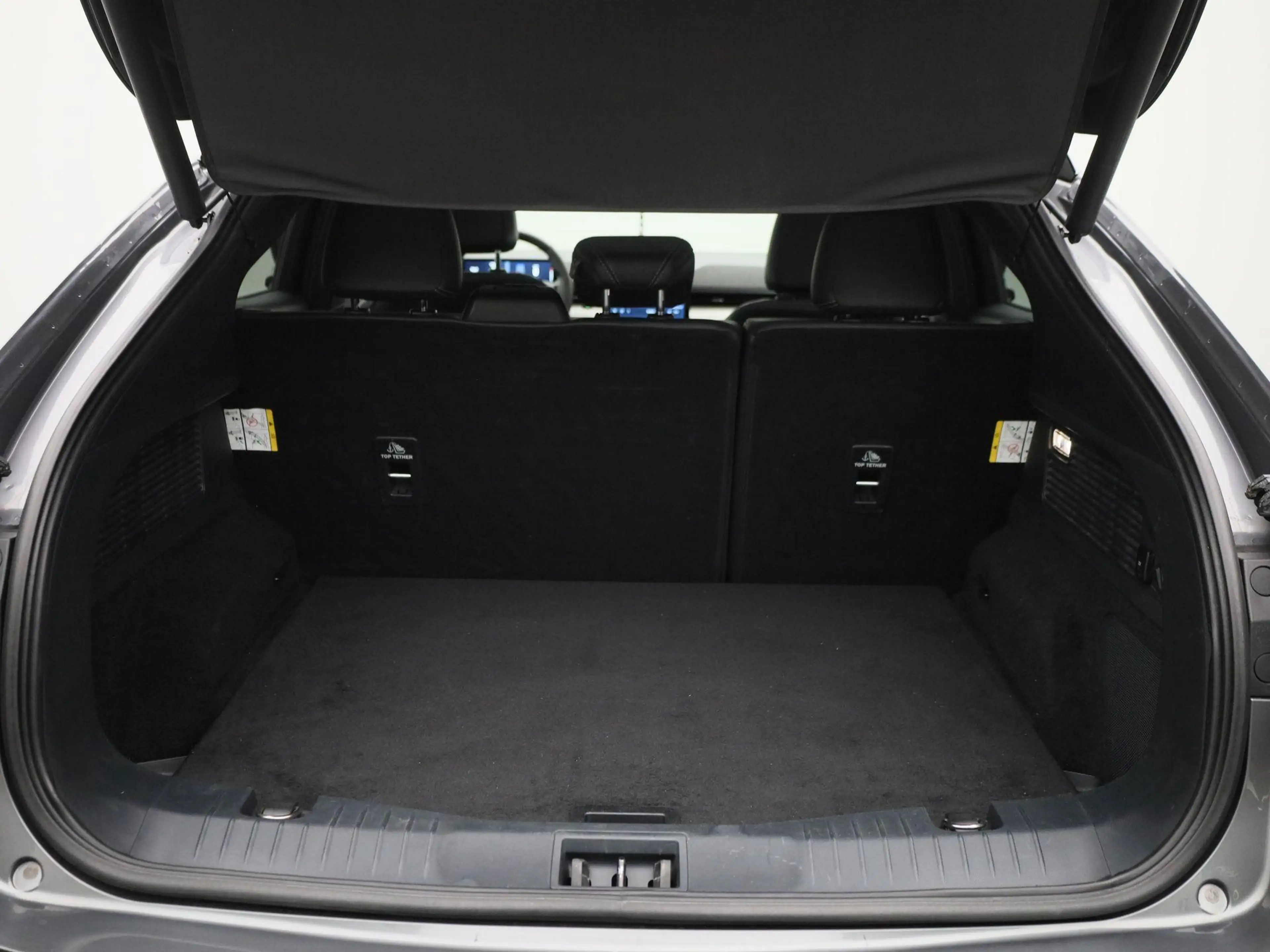 Ford Mustang Mach-E Extended Premium RWD 98 kWh Panorama dak | Elektri — photo 14