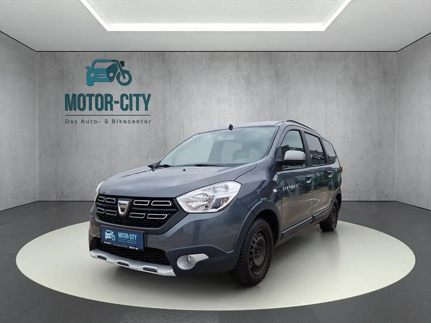 Dacia Lodgy Stepway TCe 115 S&S Grau - 1