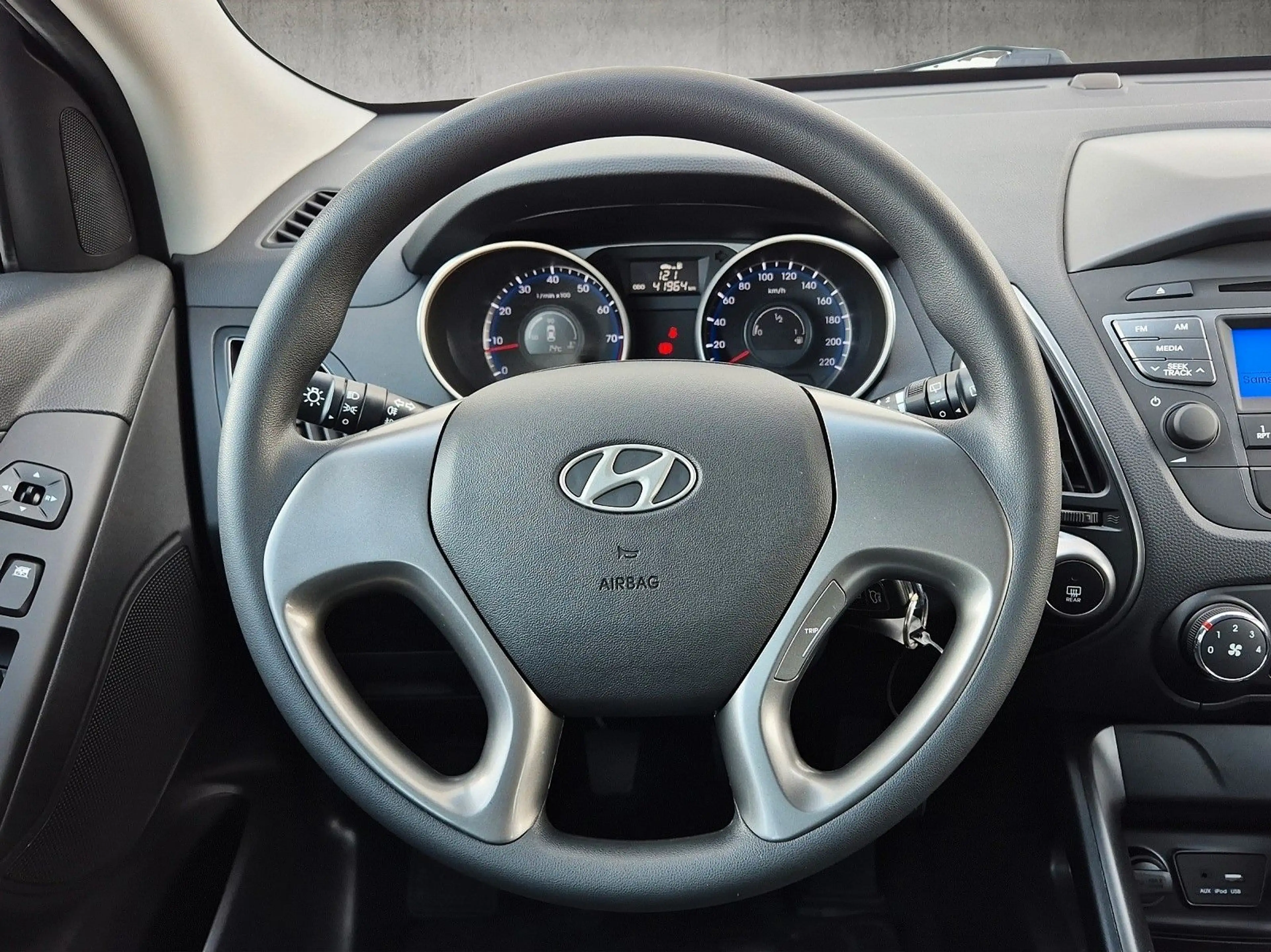 Hyundai iX35 Blue Drive Edition 2WD /41Tkm/Led/Alufelgen — photo 13