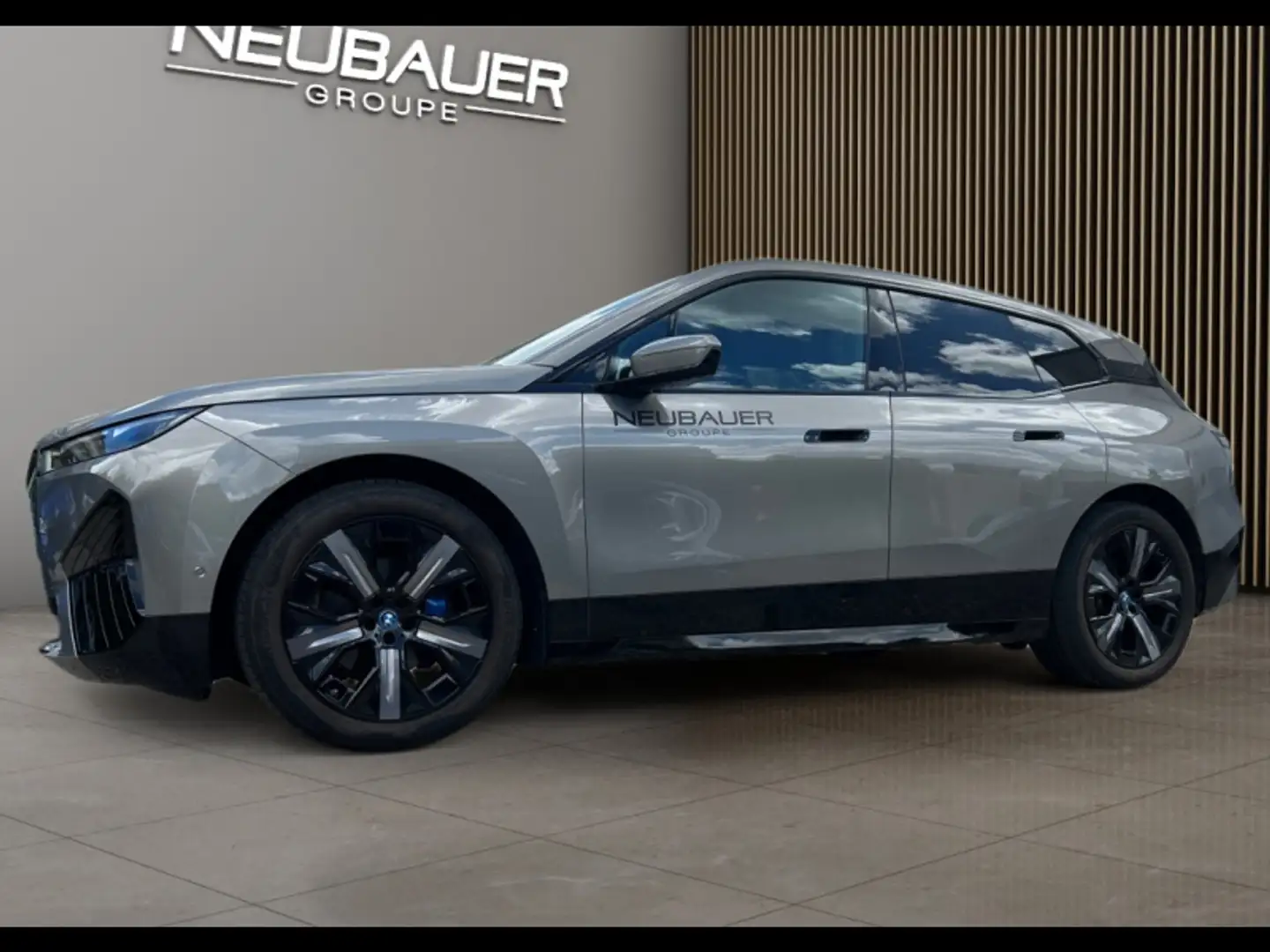 BMW iX xDrive40 326ch - 2
