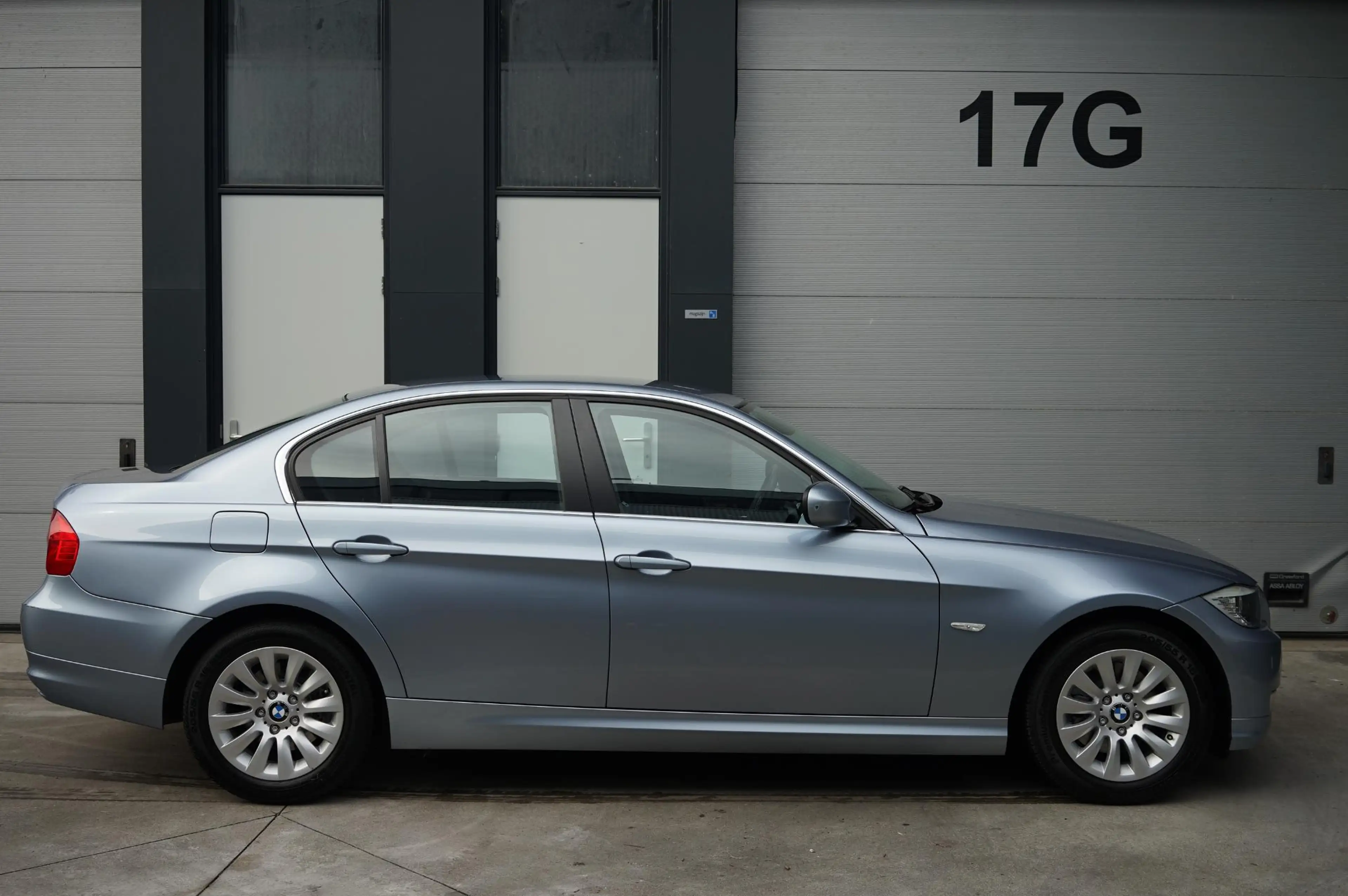 BMW 325 3-serie 325xi — photo 2