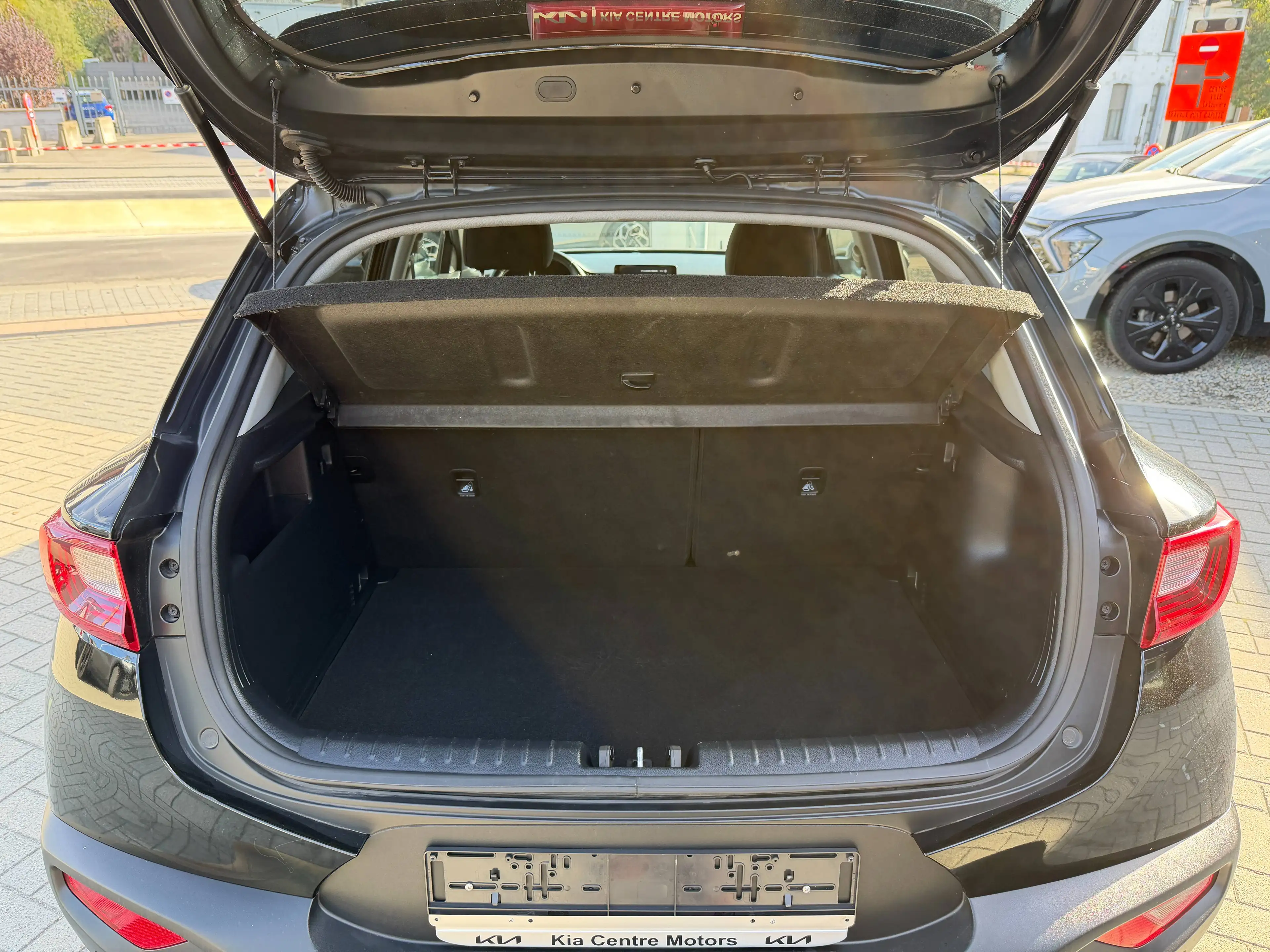 Kia Stonic Stonic 1.0 T Pulse ISG DCT ** CLIM ** NAVI ** CAMERA ** CAR-PLAY ** GARANTIE 2030 — photo 7
