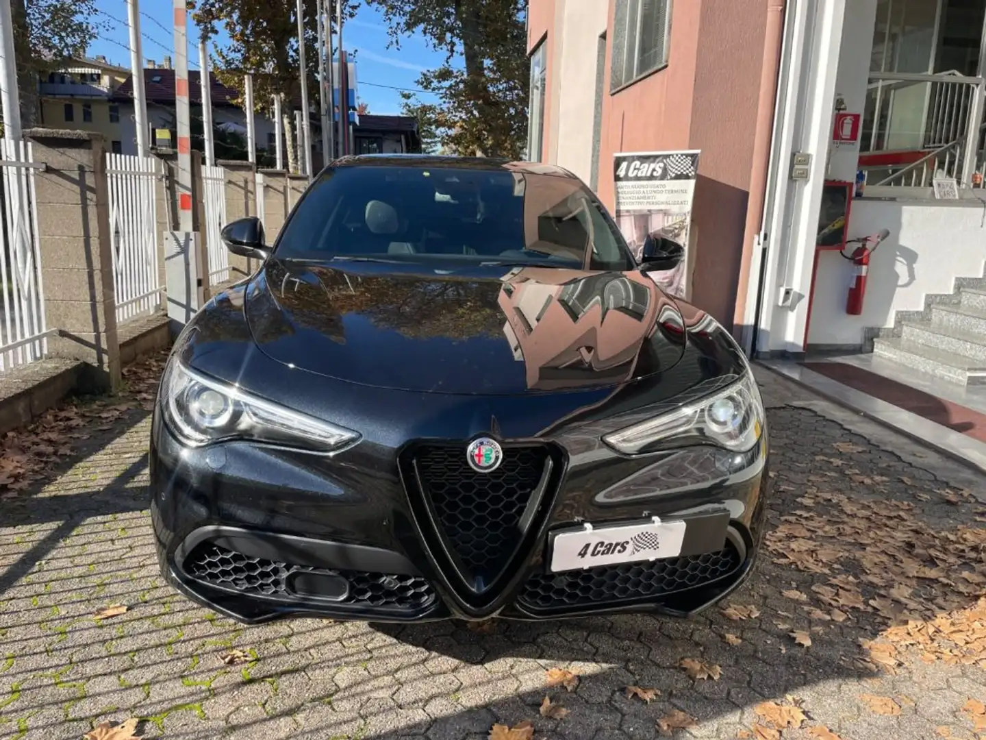 Alfa Romeo Stelvio 2.0 Turbo 280 CV AT8 Q4 Veloce Nero - 2