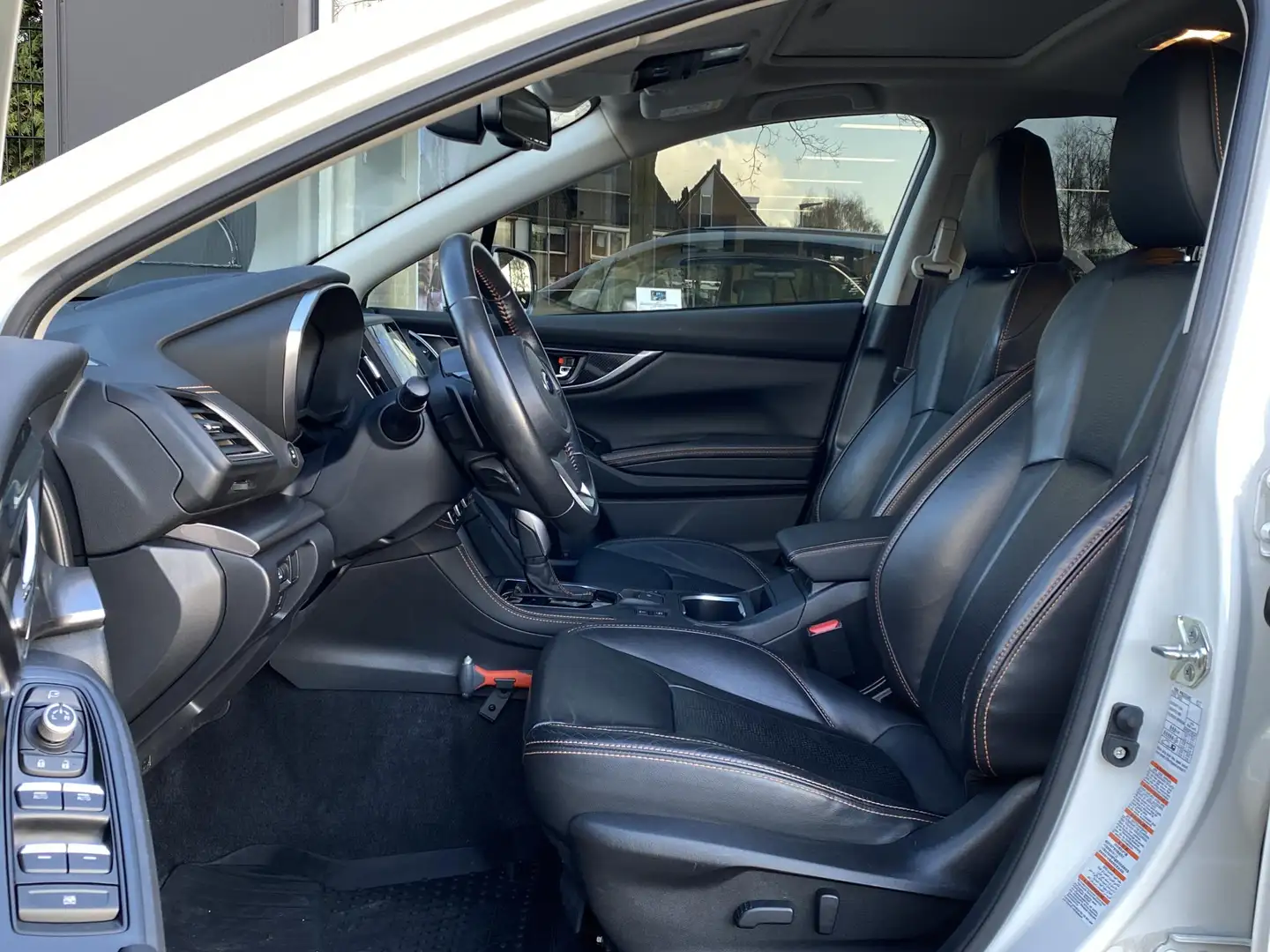 Subaru XV 2.0i e-BOXER Premium | Stoelverwarming | Adaptieve Weiß - 2