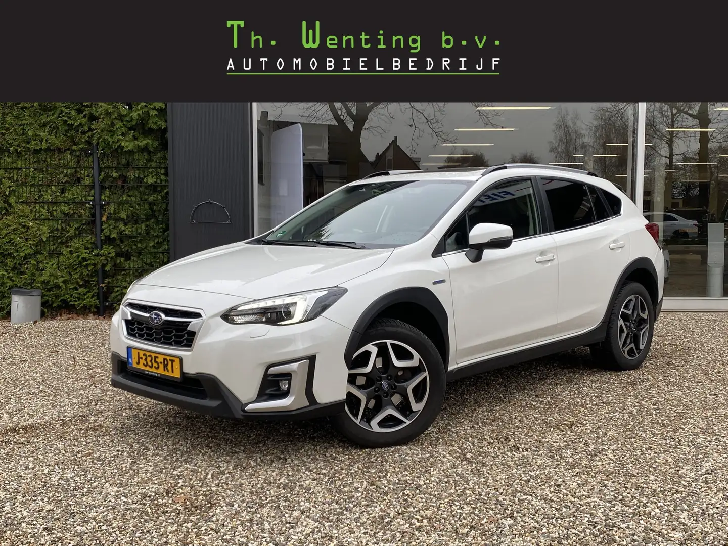 Subaru XV 2.0i e-BOXER Premium | Stoelverwarming | Adaptieve Wit - 1