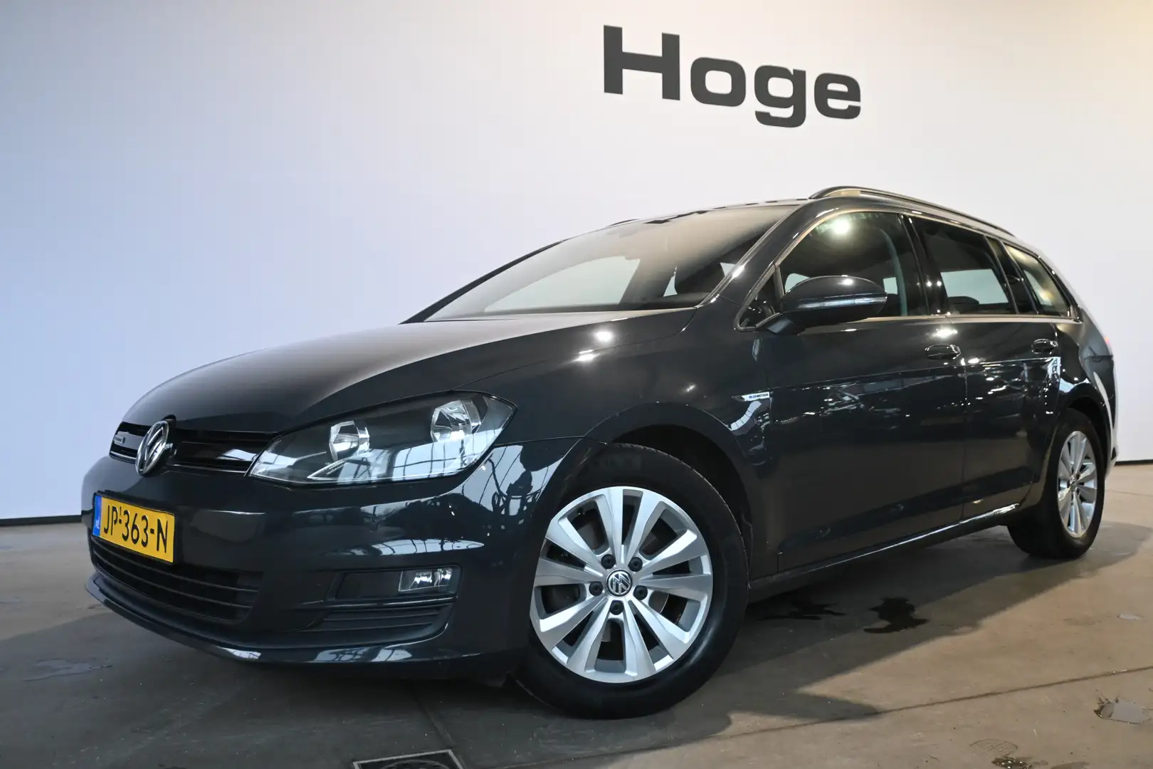 Volkswagen Golf Variant 1.0 TSI Comfortline Clima Navigatie Goed Onderhoud Grijs - 1