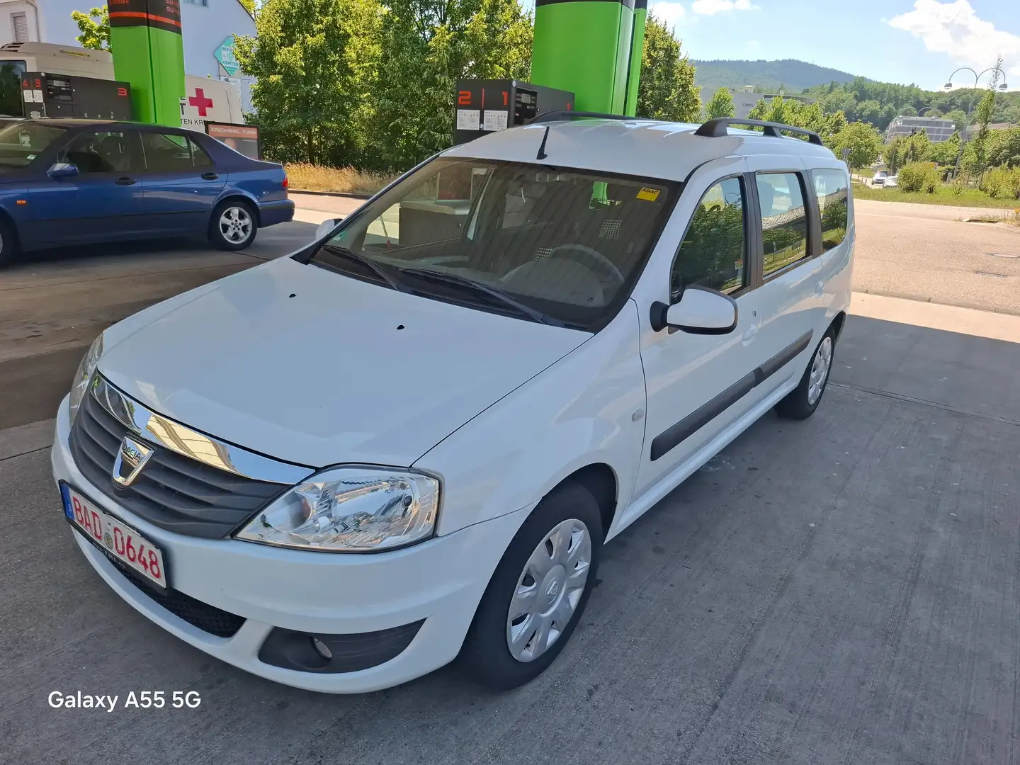 Dacia Logan Laureate II - 1