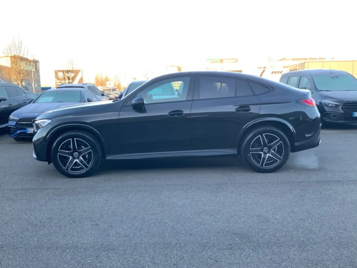 Mercedes-Benz GLC 200 4M Coupe AMG+AMBIENTE+DISTRO+MEMORY+MBUX Grau - 2