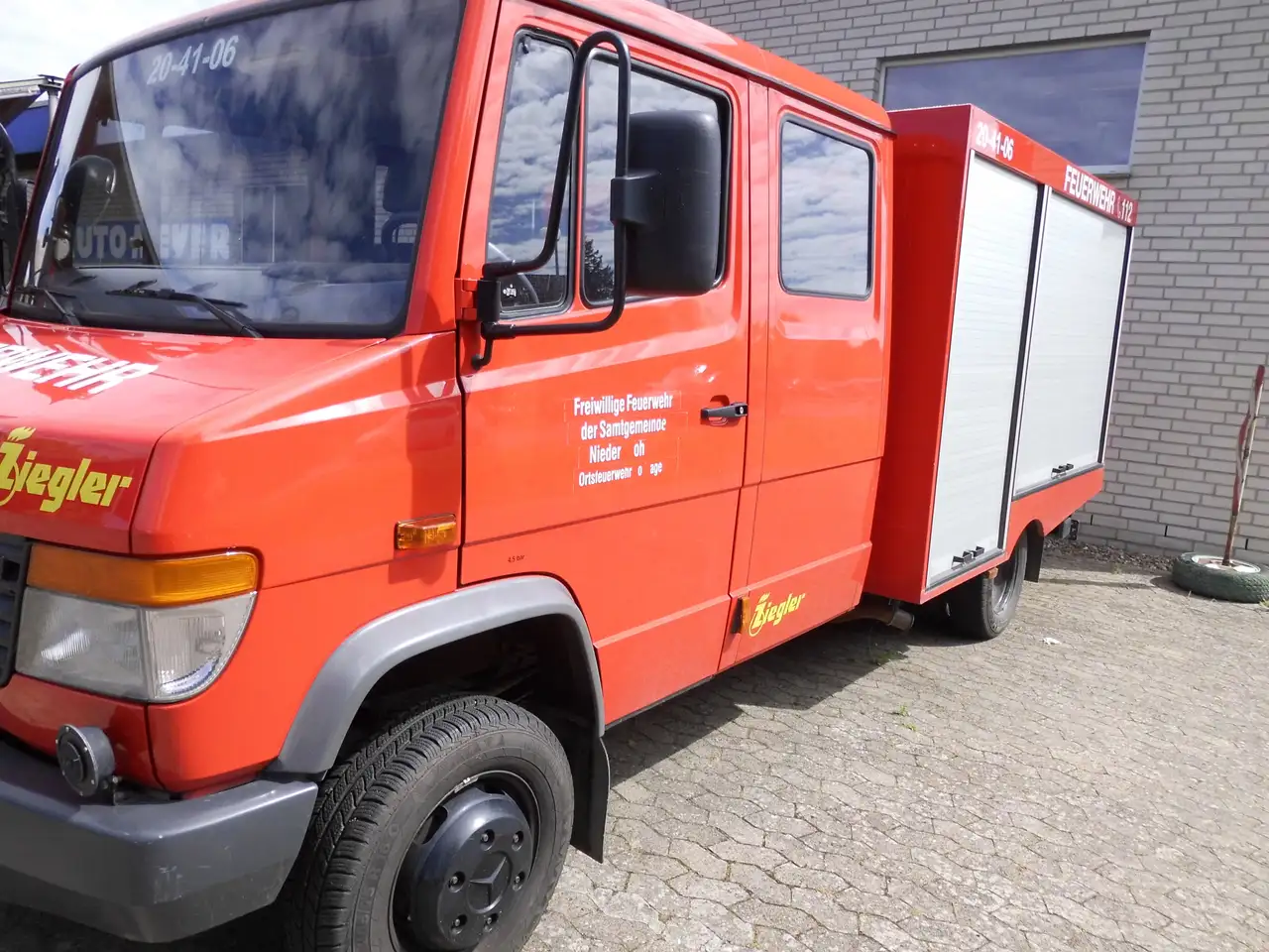 Mercedes-Benz 612D Vario DoKa, foto 2