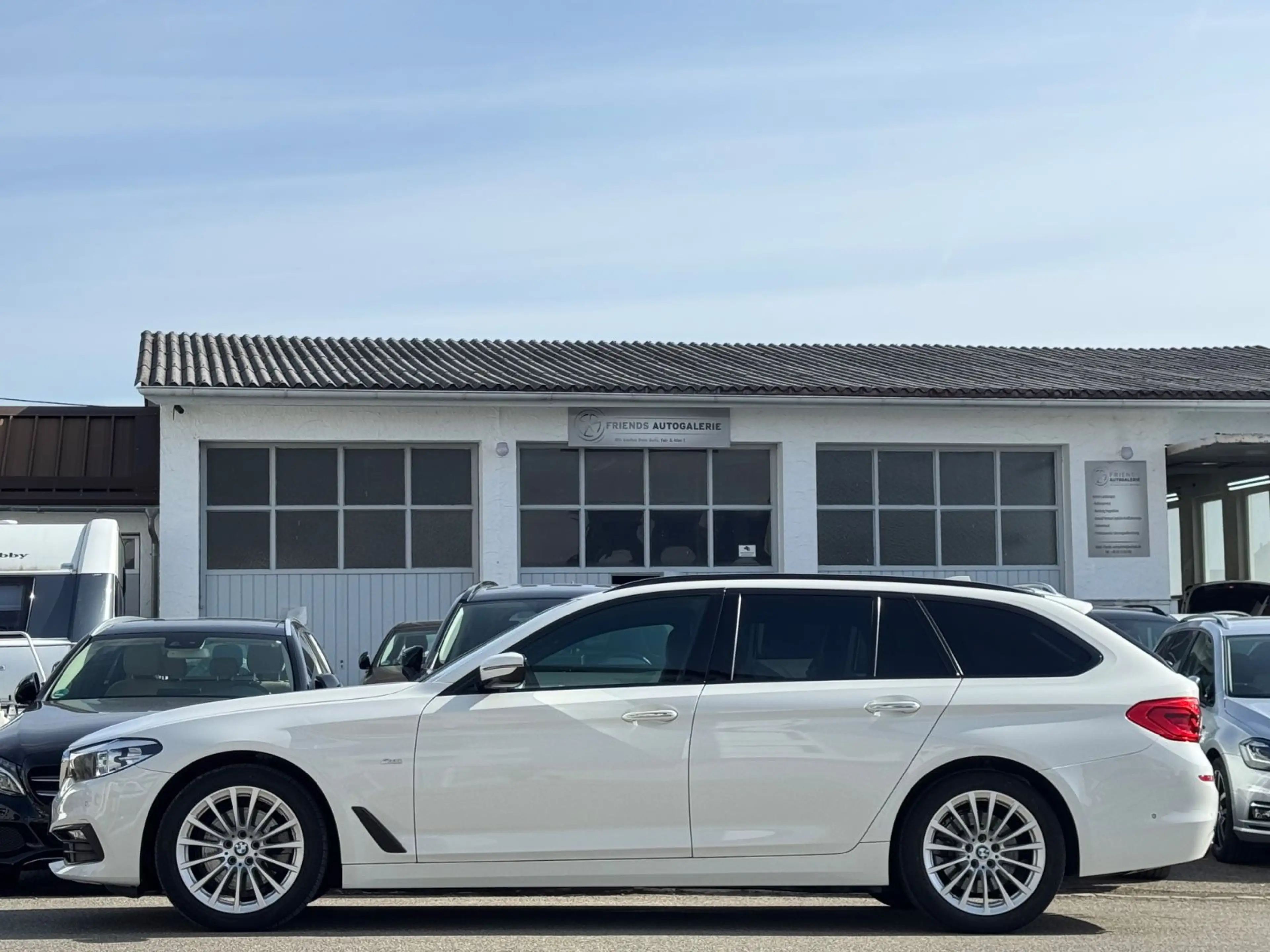 BMW 520 d Touring Sport Line*HEAD-UP*GARANTIE*KAMERA* — photo 3