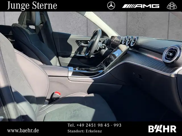 Mercedes-Benz C-Class view 5