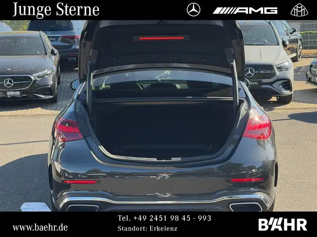 Mercedes-Benz C-Class view 15