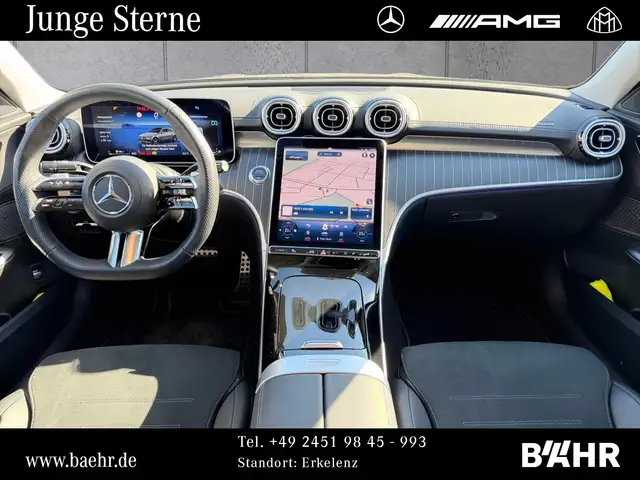 Mercedes-Benz C-Class view 4