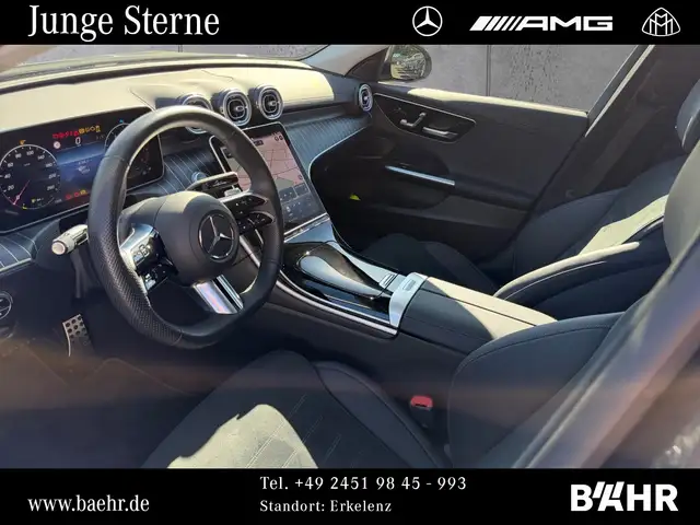 Mercedes-Benz C-Class view 11