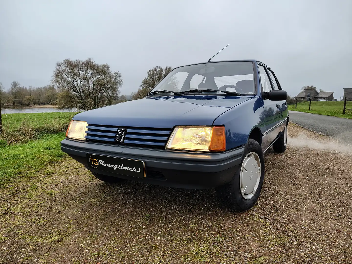 Peugeot 205 1.4 GR bwjr 1989 155.700 km SUPER STAAT Синій - 1