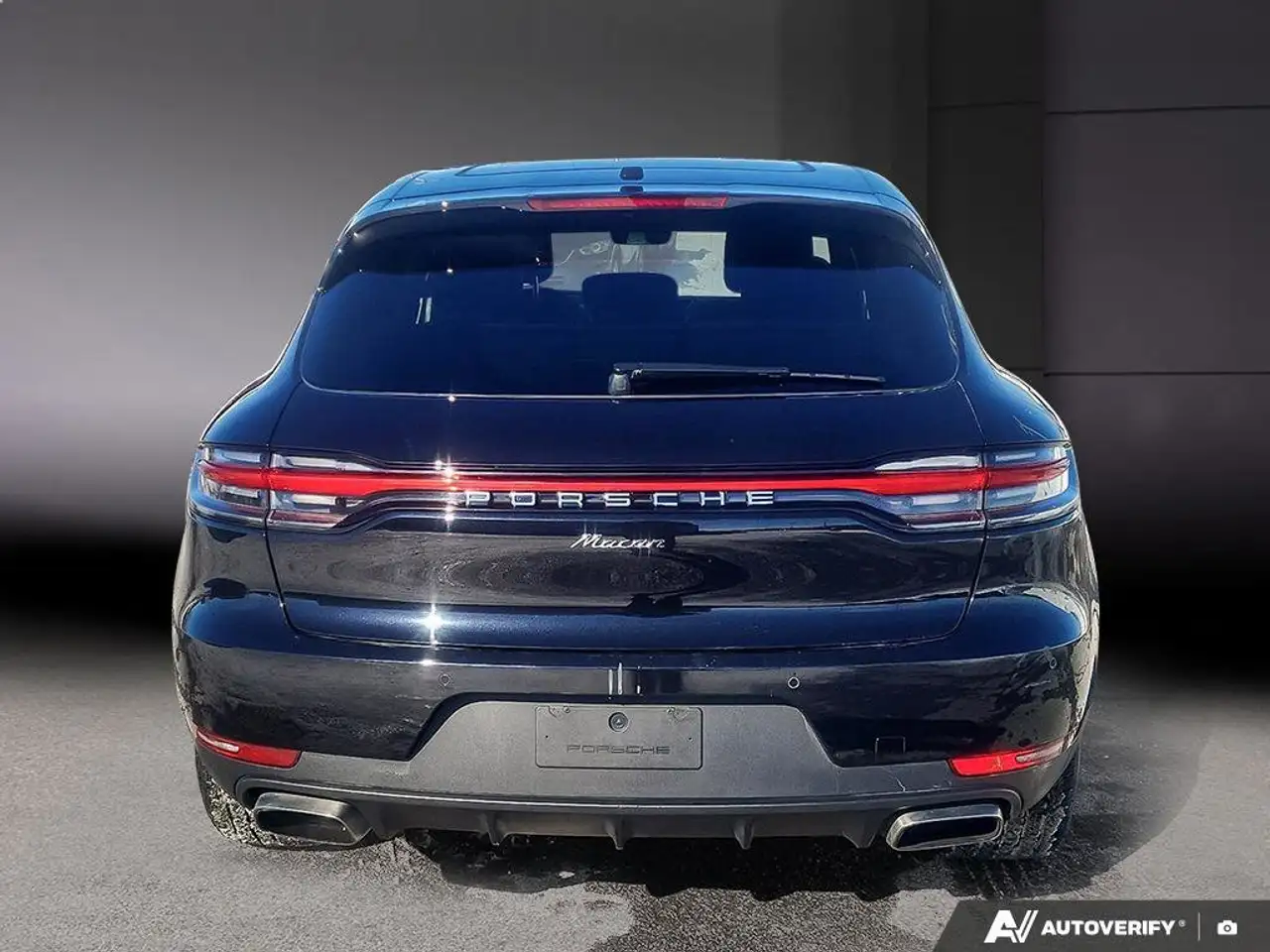 Porsche Macan снимка Porsche Macan