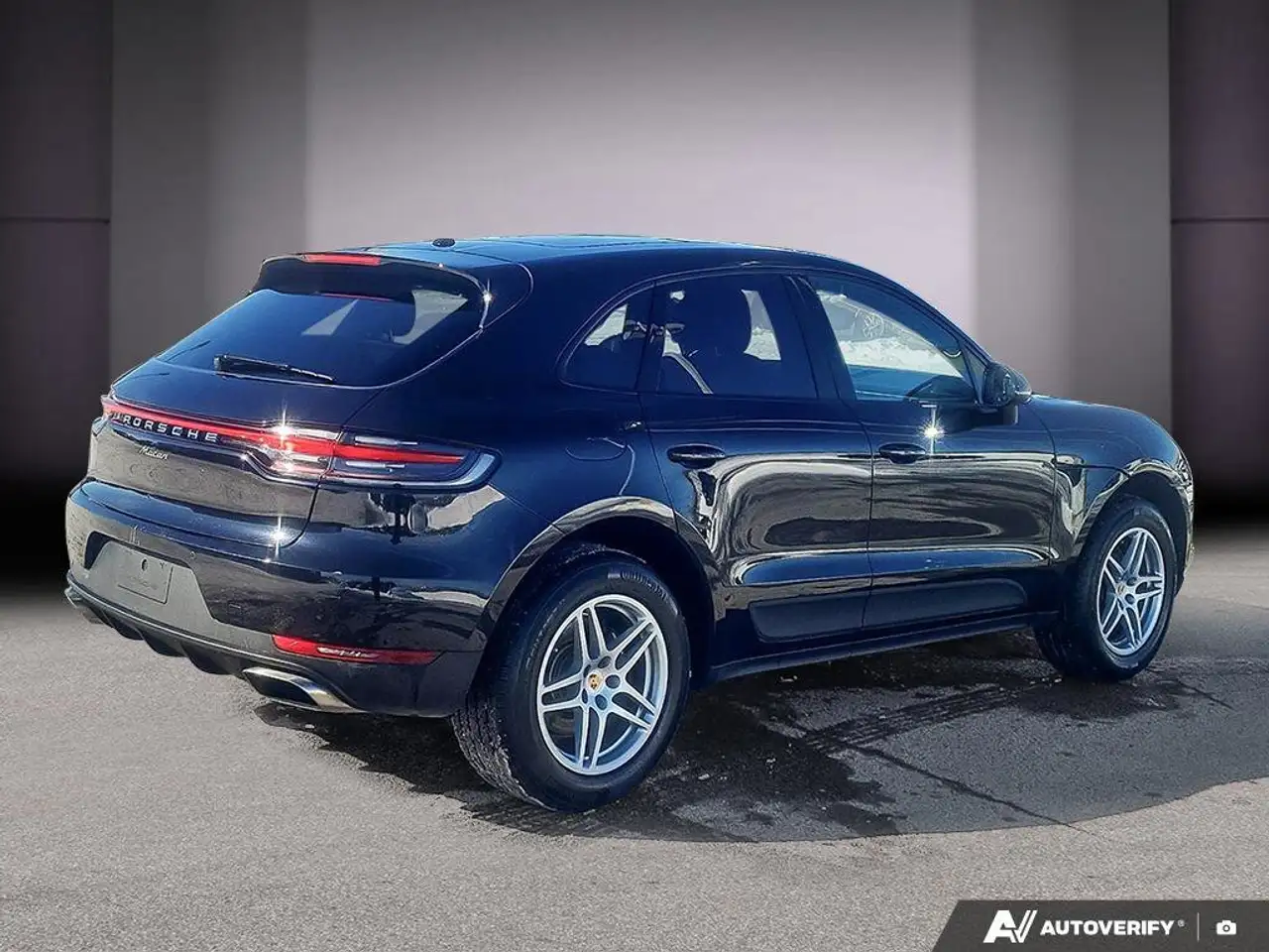 Porsche Macan снимка Porsche Macan