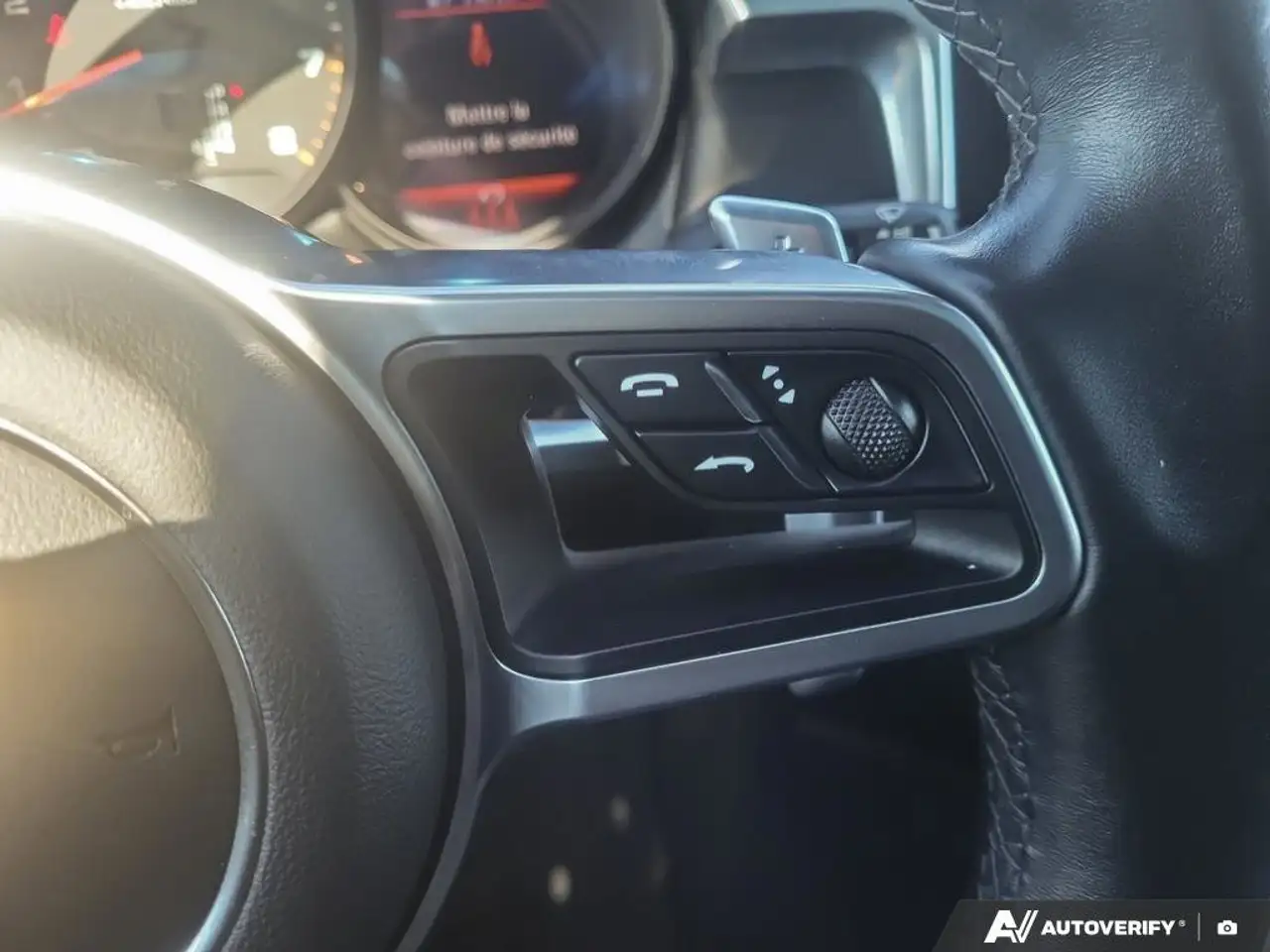 Porsche Macan снимка Porsche Macan