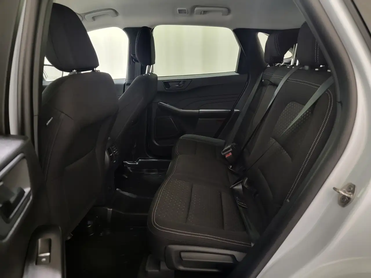 Ford Escape снимка Ford Escape