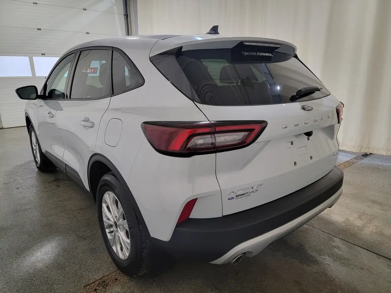 Ford Escape снимка Ford Escape