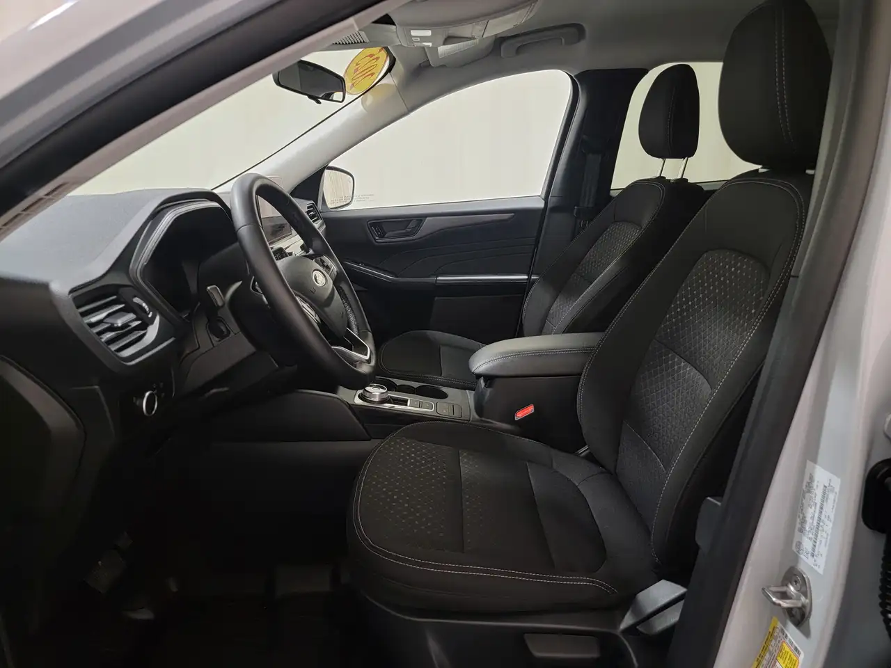Ford Escape снимка Ford Escape