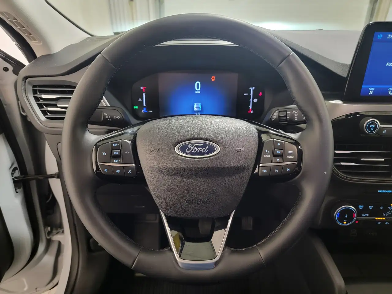 Ford Escape снимка Ford Escape