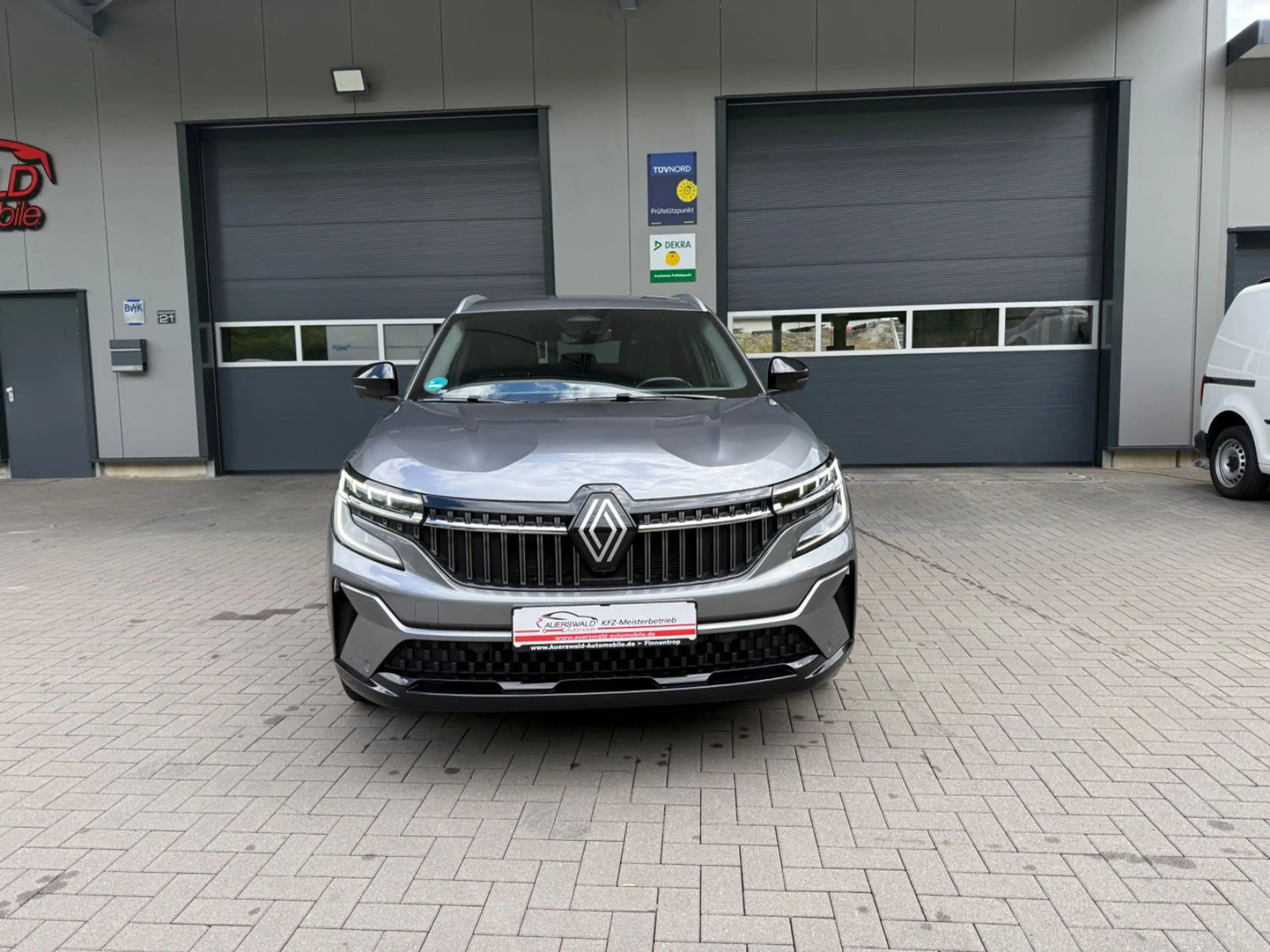 Renault Espace VI Techno E-Tech Hybrid *APP *LED *AHK — photo 2