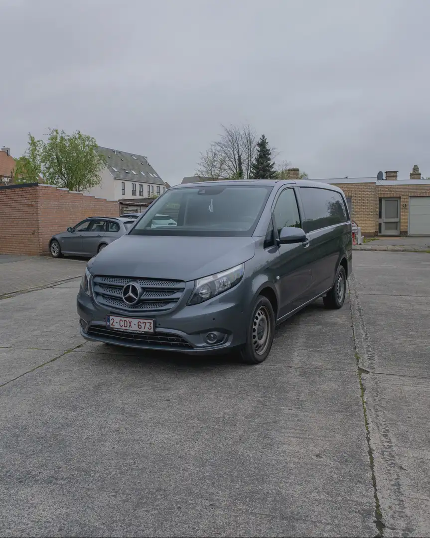 Mercedes-Benz Vito 114 CDI (BlueTEC) Kompakt Aut. Mixto (PKW) Grijs - 1
