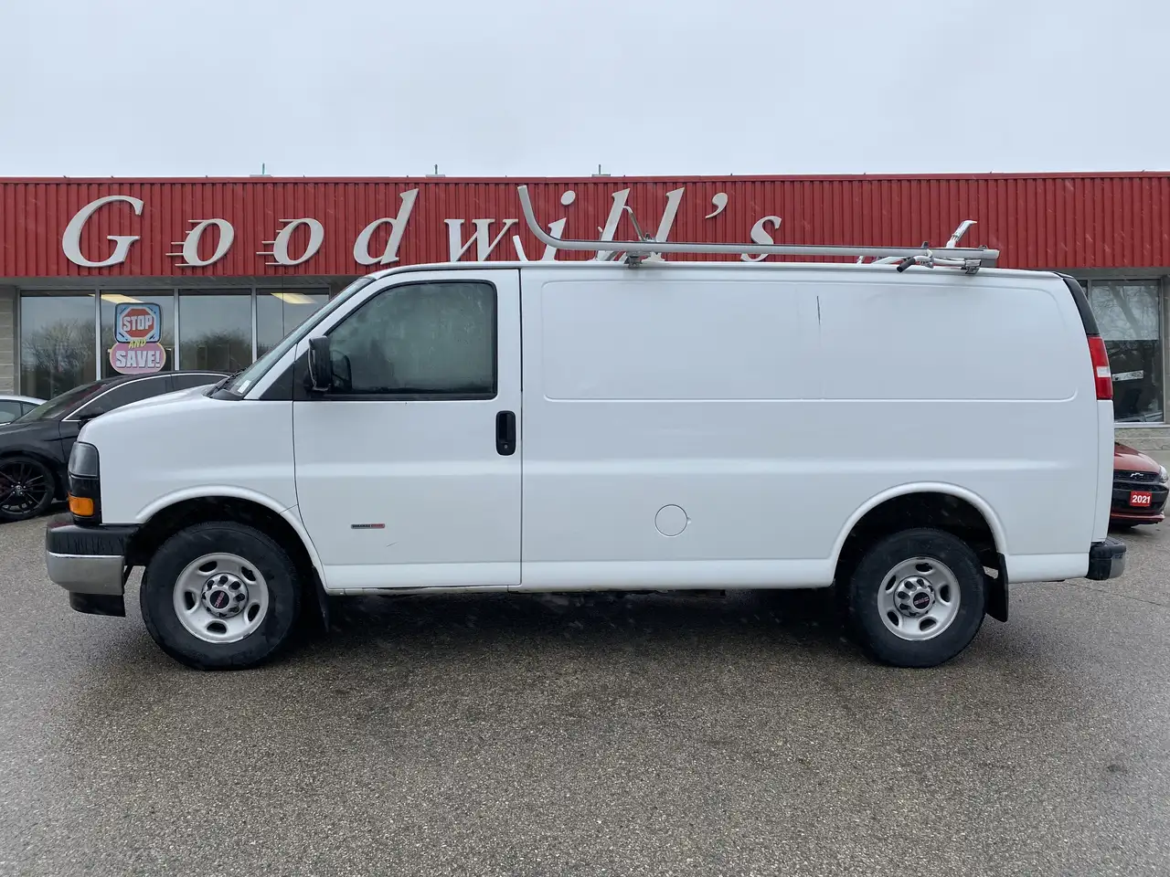 2017 GMC Savana