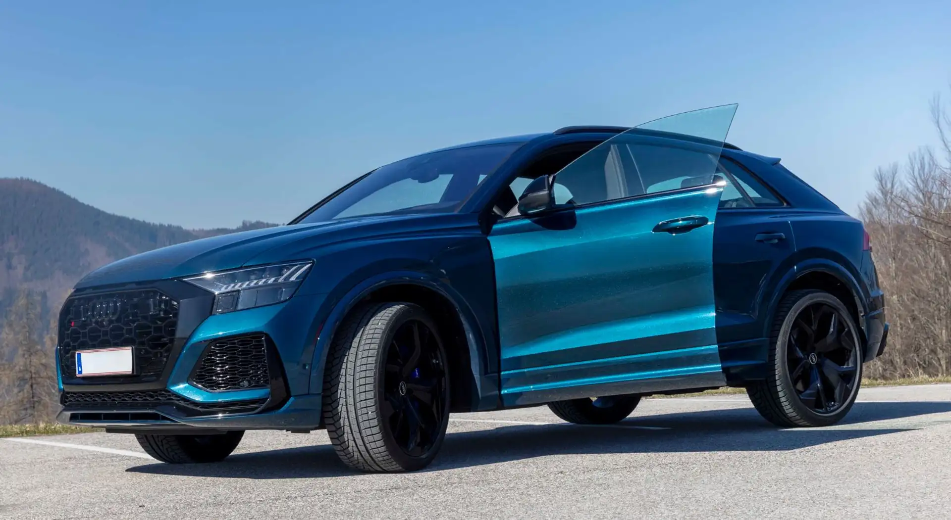 Audi RS Q8 RSQ8 quattro Aut. Blau - 1